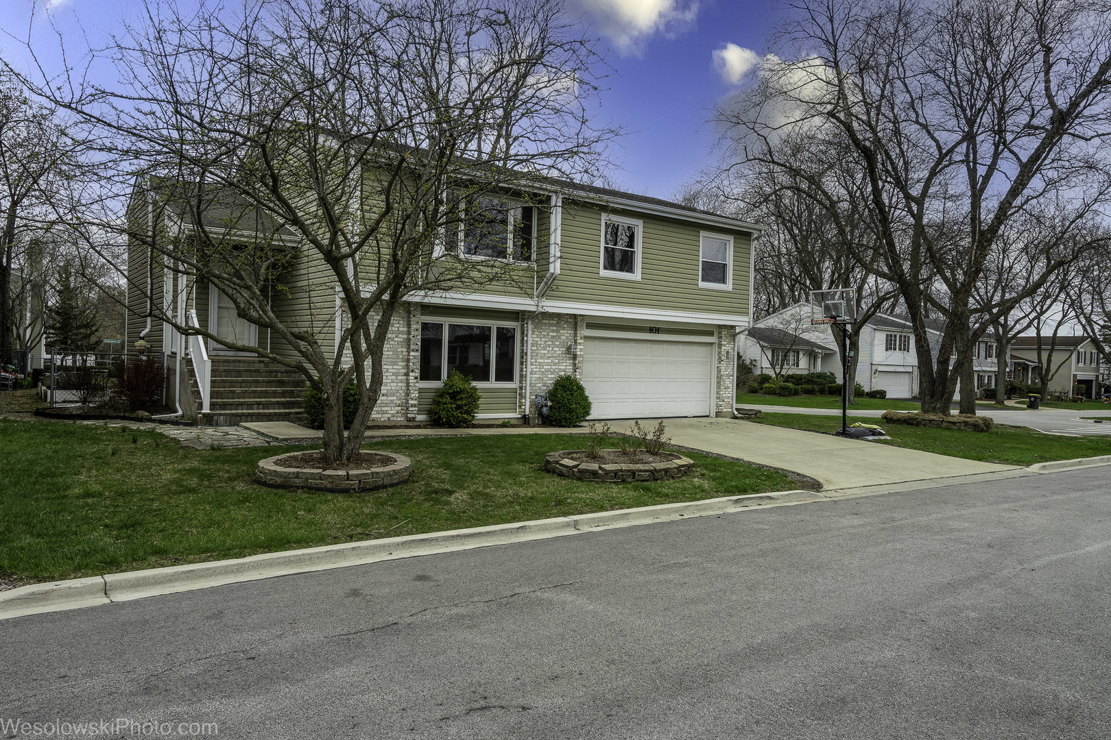 101 Croftwood Court, Rolling Meadows, IL 60008