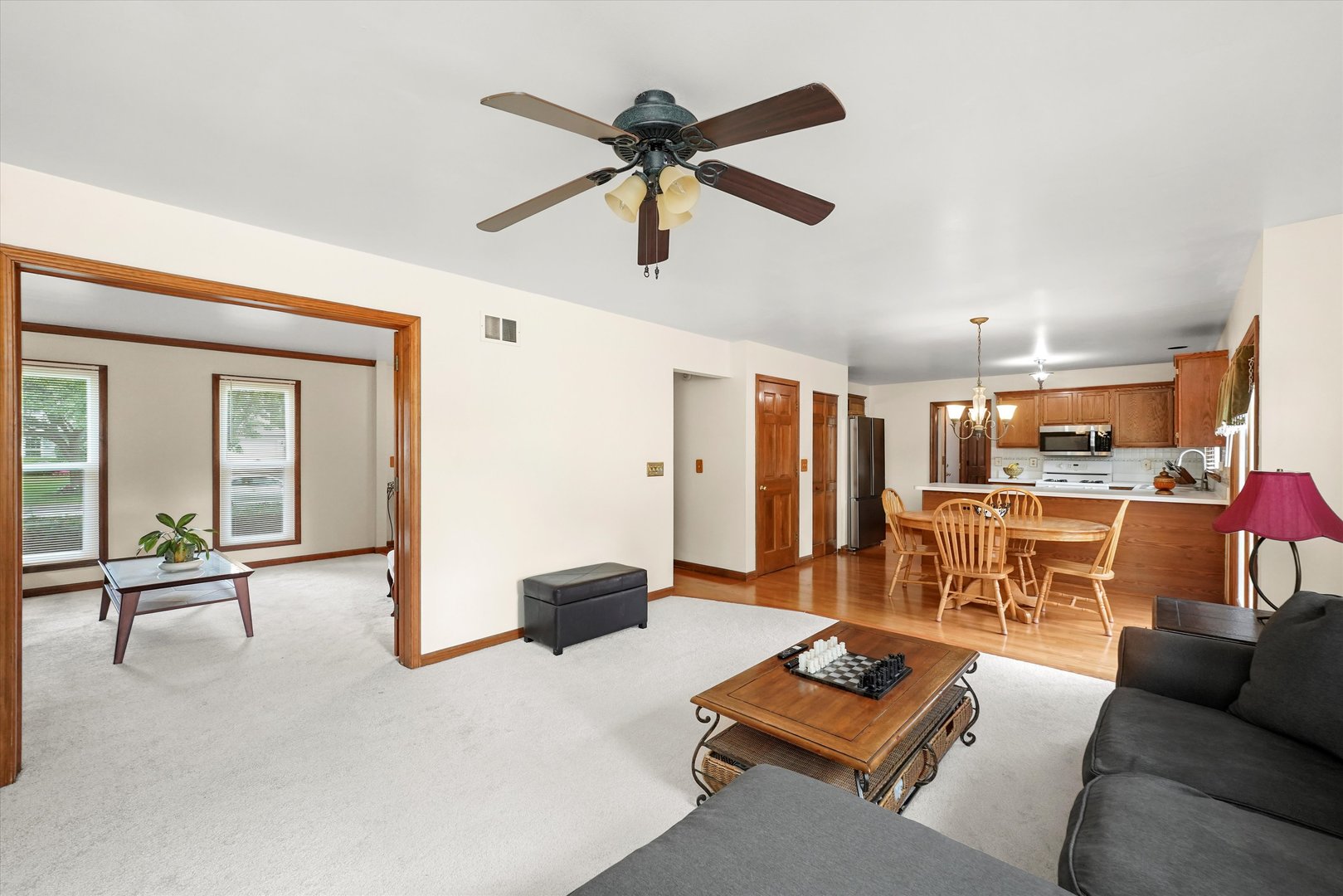 722 Maves Drive, Batavia, IL 60510