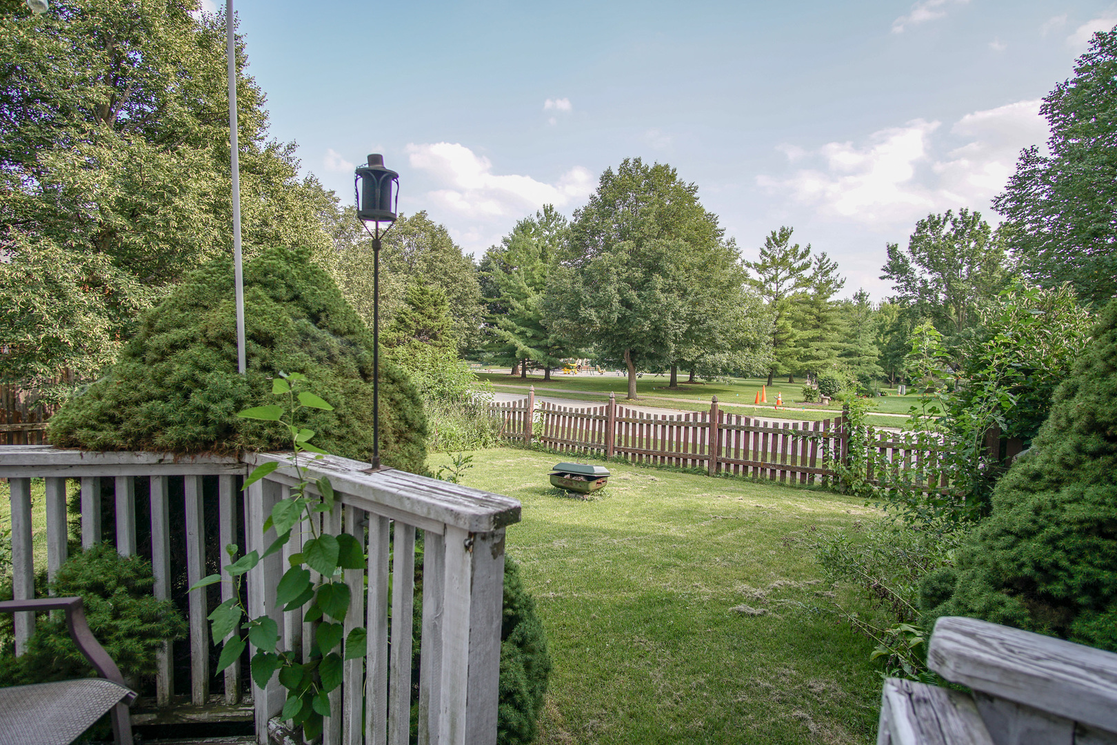 1961 Edinburgh Lane, Aurora, IL 60504