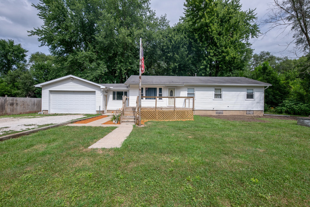 12010 Michener Lane, Kingston Mines, IL 61539