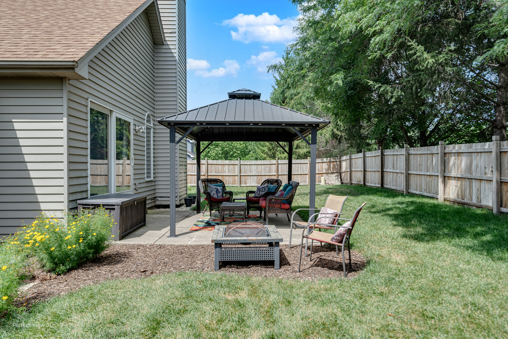 731 Maves Drive, Batavia, IL 60510