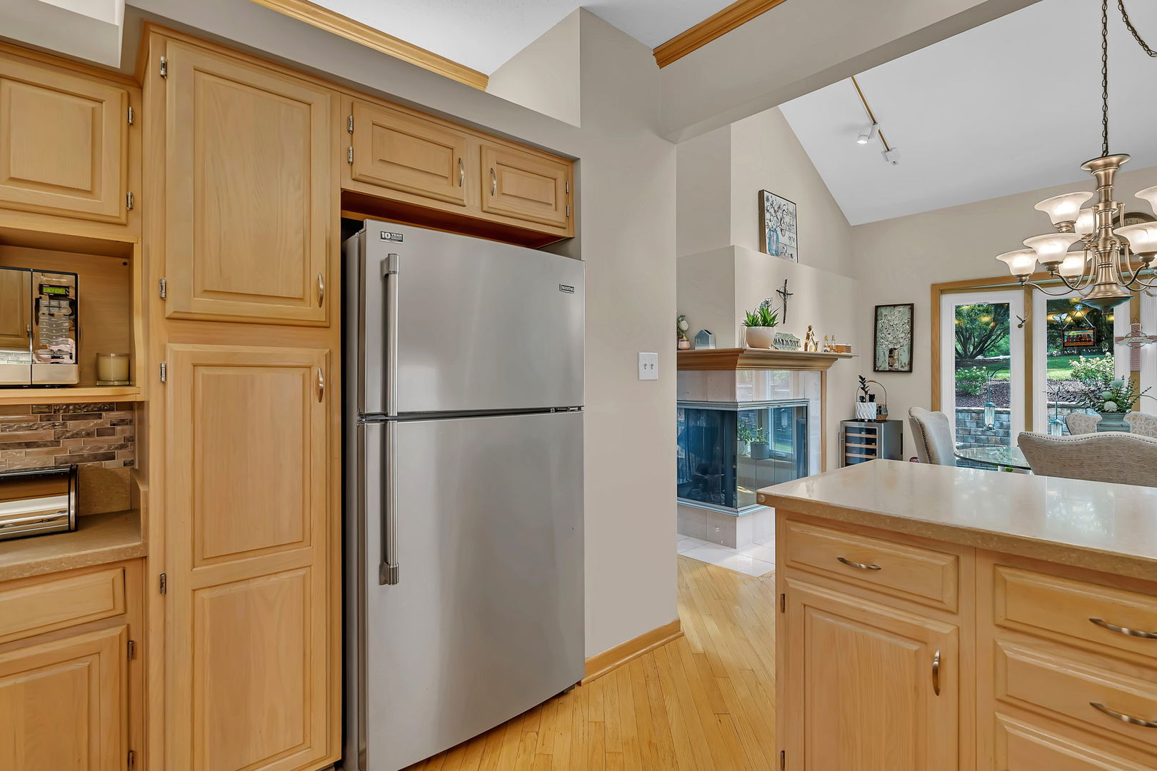 16813 Cardinal Drive, Orland Park, IL 60467