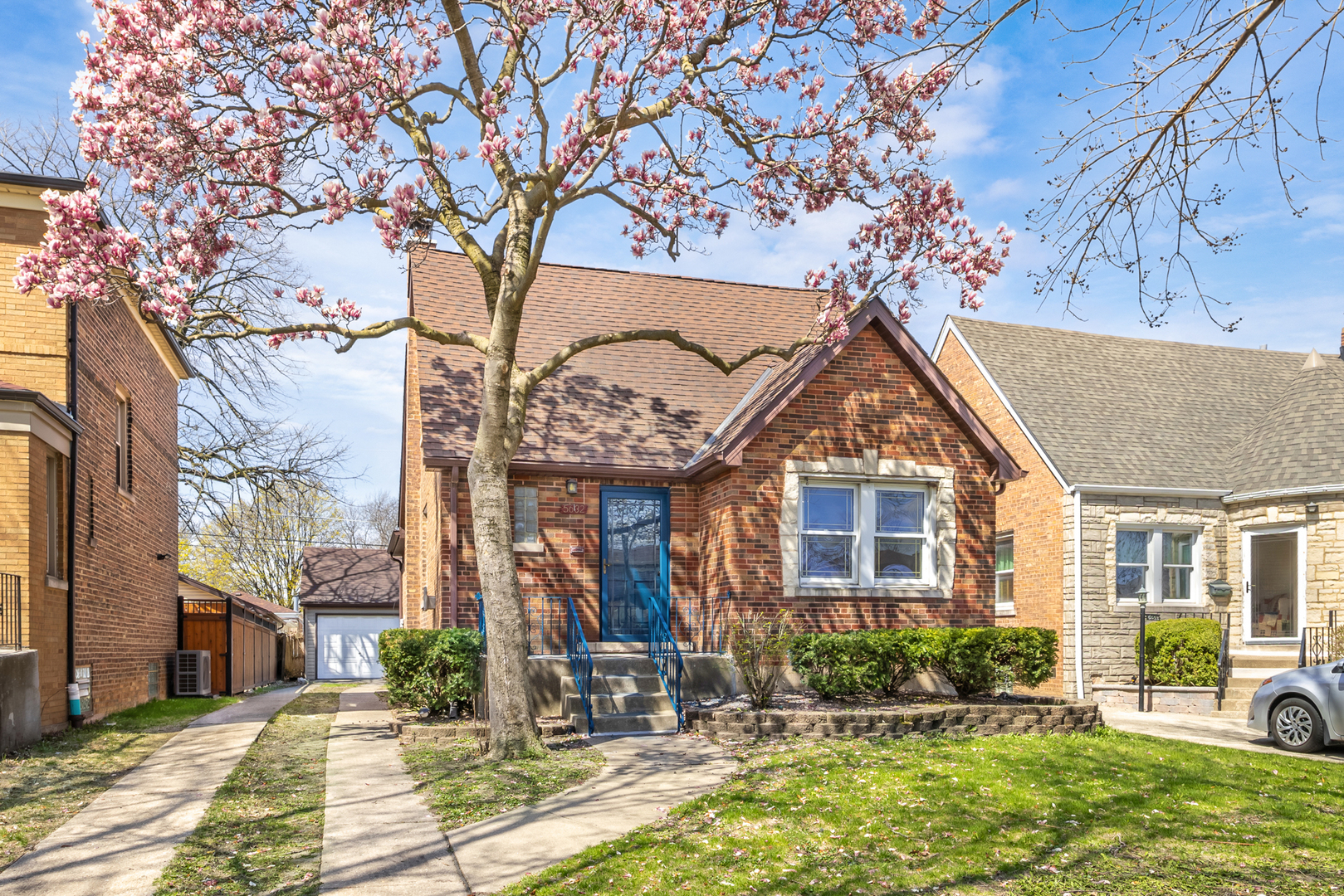 5632 S Natoma Avenue, Chicago, IL 60638