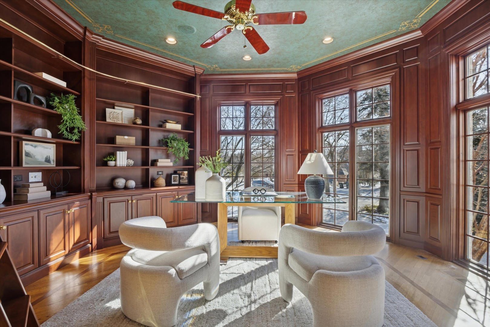 15W260 62nd Street, Burr Ridge, IL 60527