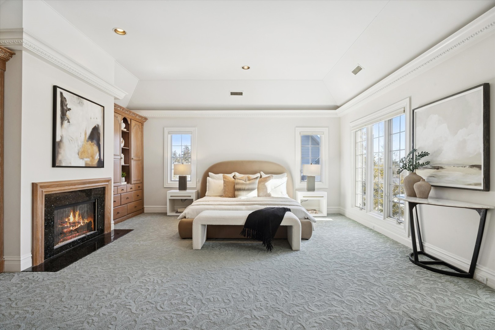 15W260 62nd Street, Burr Ridge, IL 60527