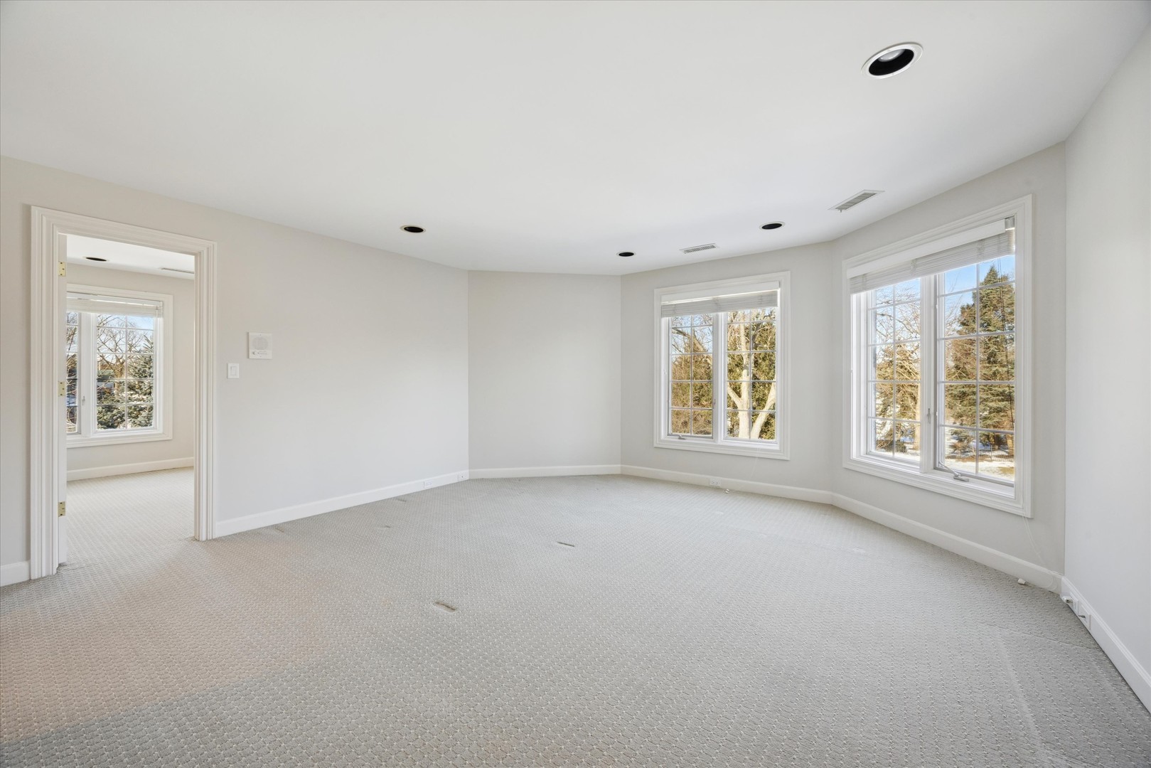 15W260 62nd Street, Burr Ridge, IL 60527