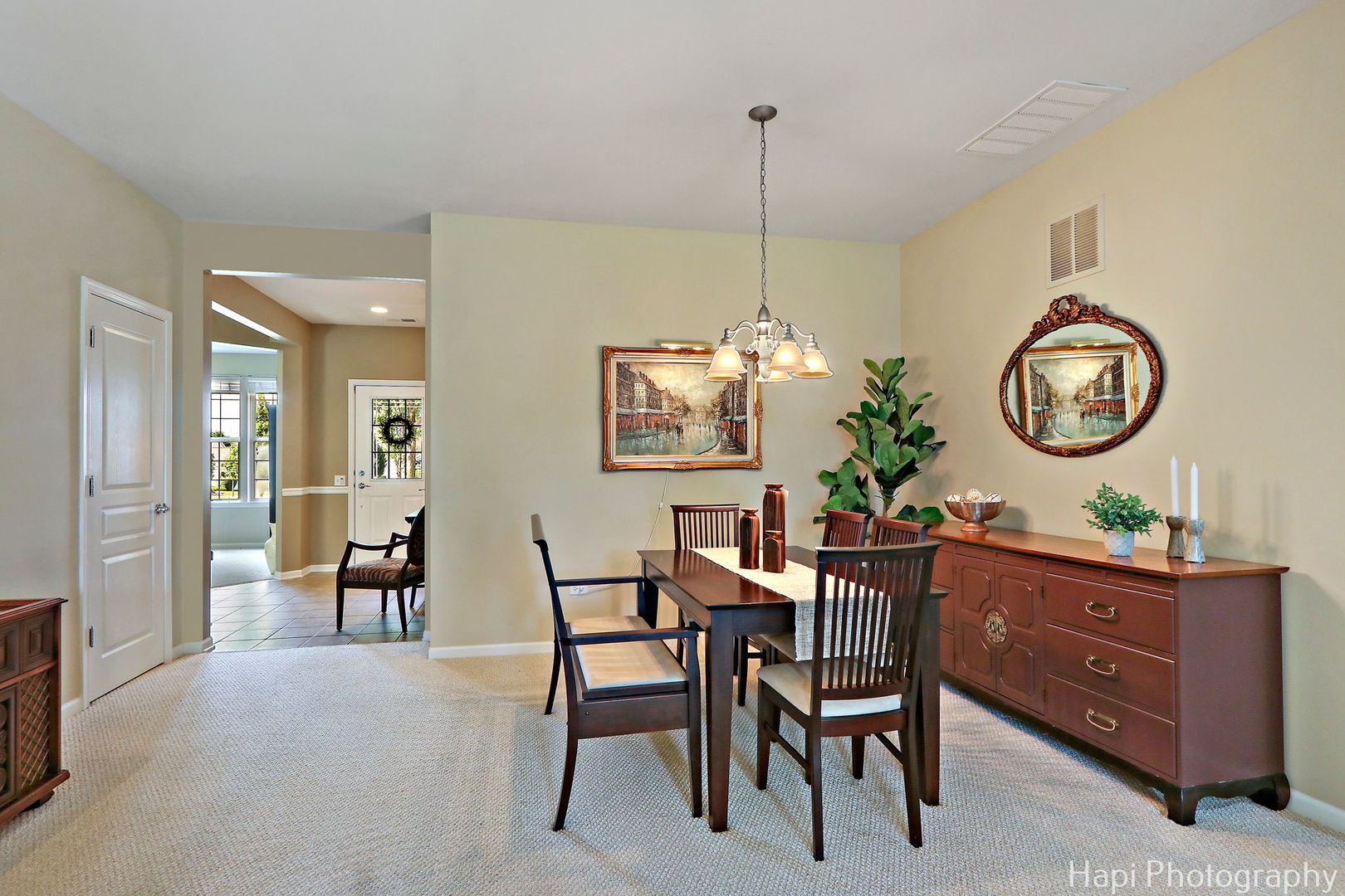 2942 Ravinia Circle, Mundelein, IL 60060