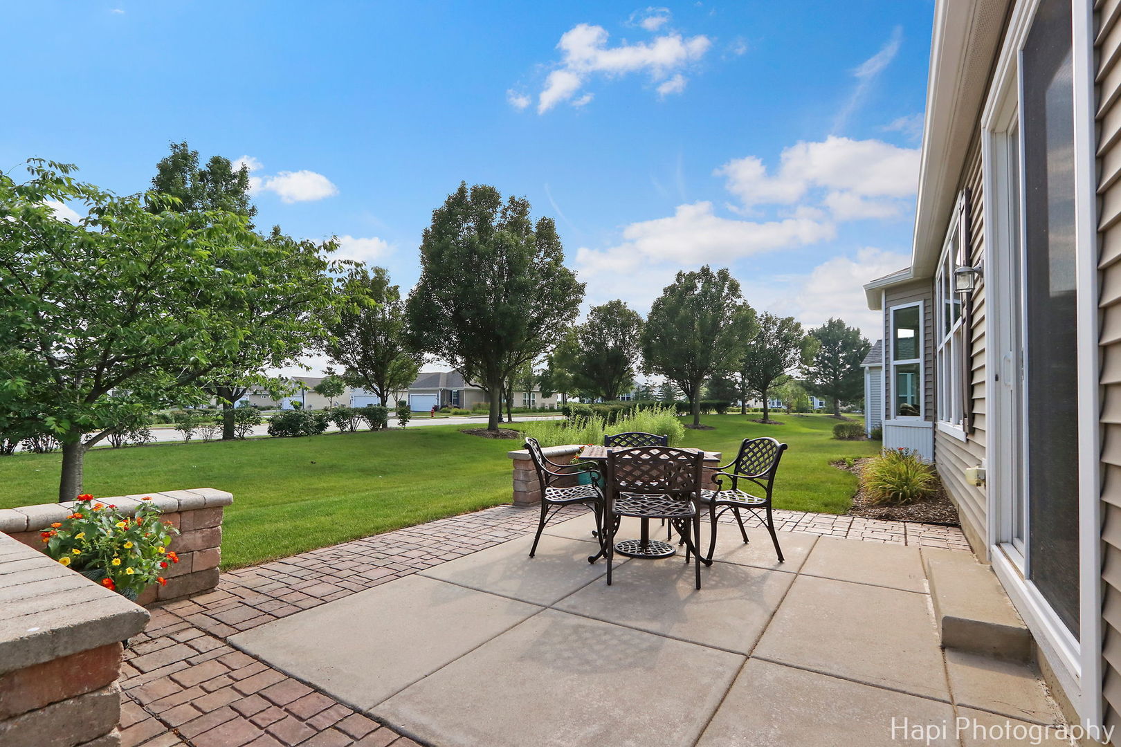 2942 Ravinia Circle, Mundelein, IL 60060