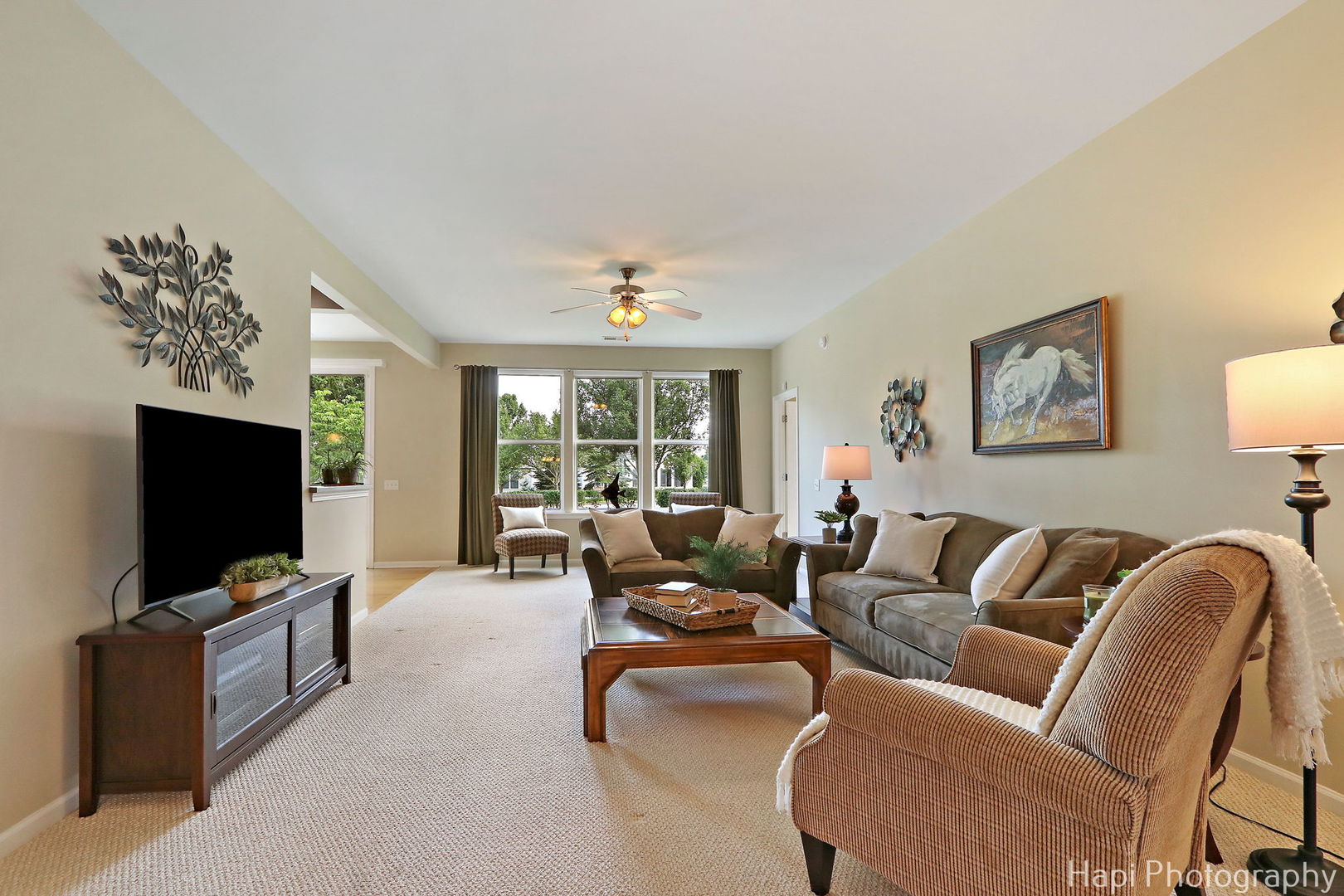 2942 Ravinia Circle, Mundelein, IL 60060