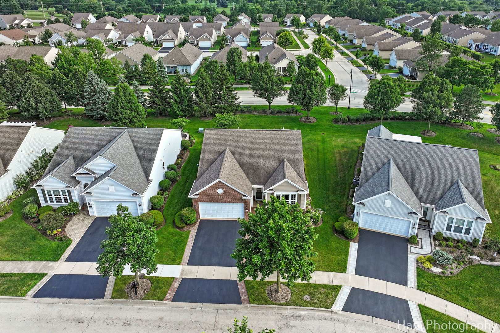 2942 Ravinia Circle, Mundelein, IL 60060