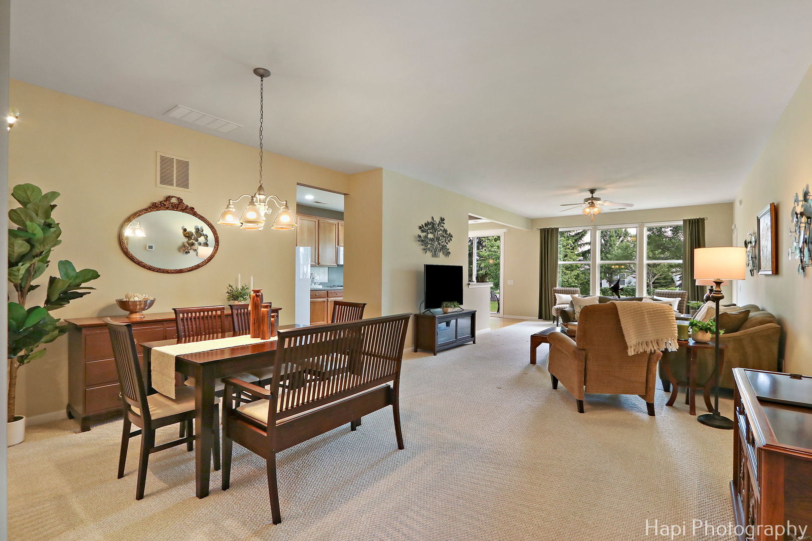 2942 Ravinia Circle, Mundelein, IL 60060