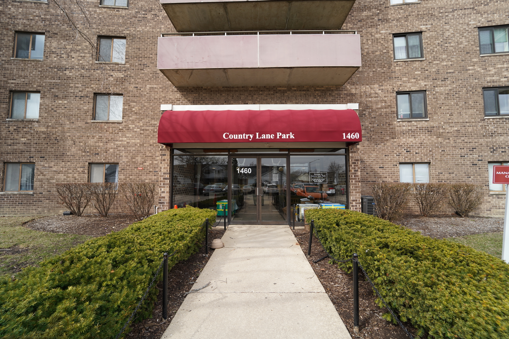 1460 Fairlane Drive #119, Schaumburg, IL 60193