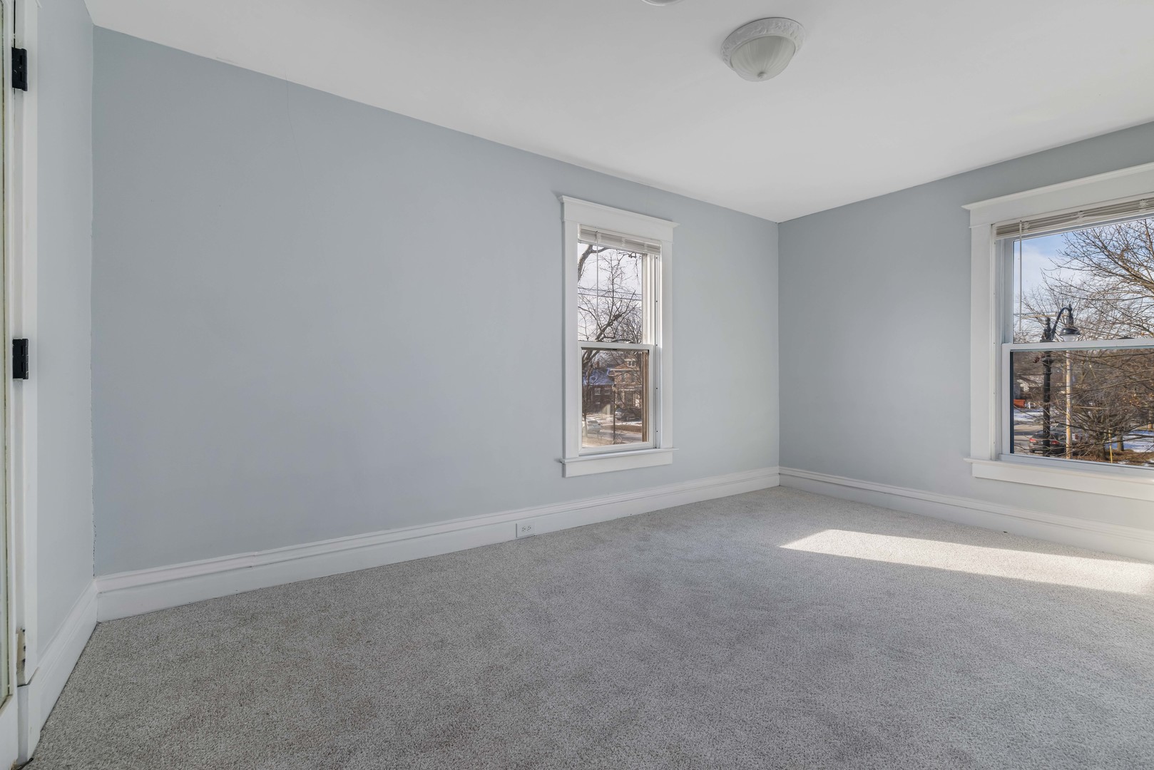 150 N Raynor Avenue, Joliet, IL 60435