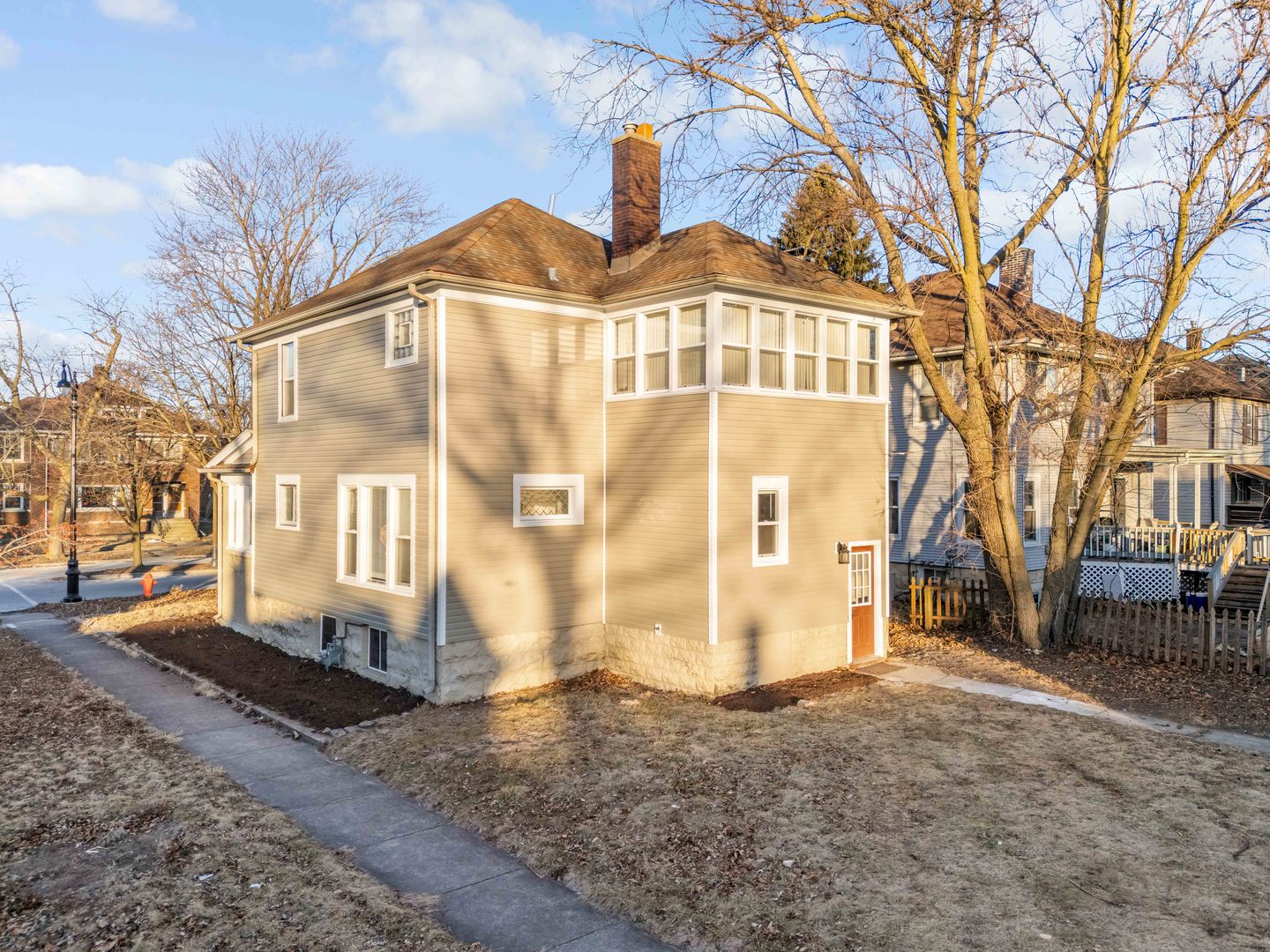 150 N Raynor Avenue, Joliet, IL 60435