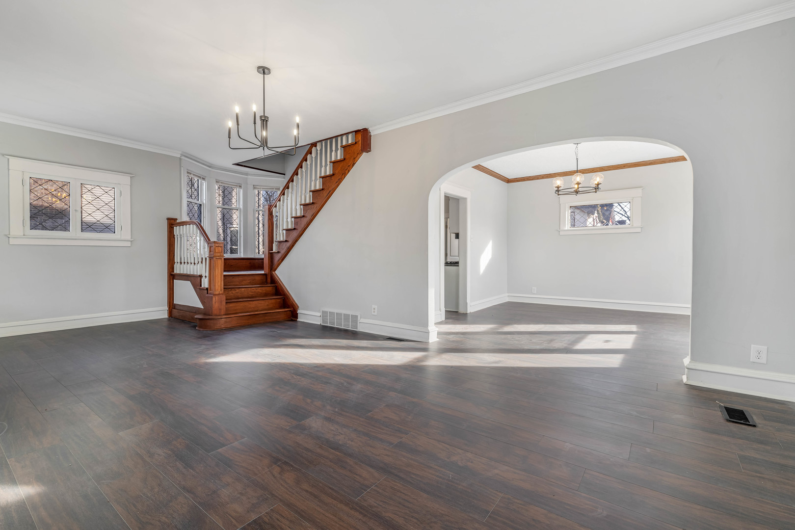 150 N Raynor Avenue, Joliet, IL 60435