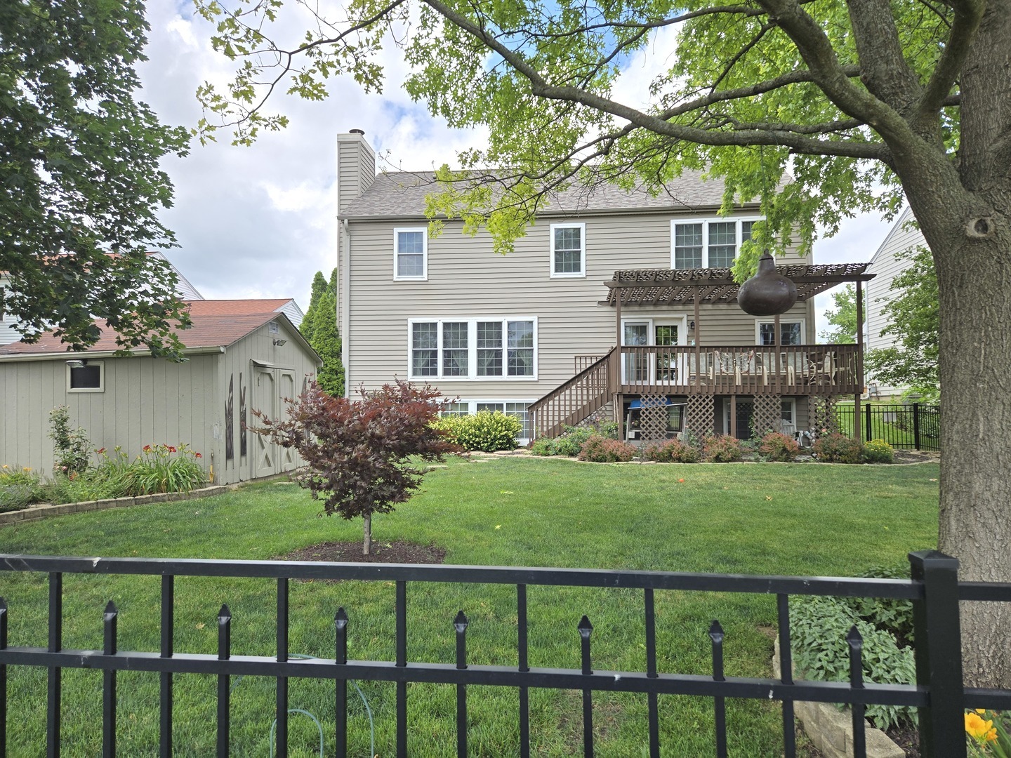 1825 Gleneagle Circle, Elgin, IL 60123