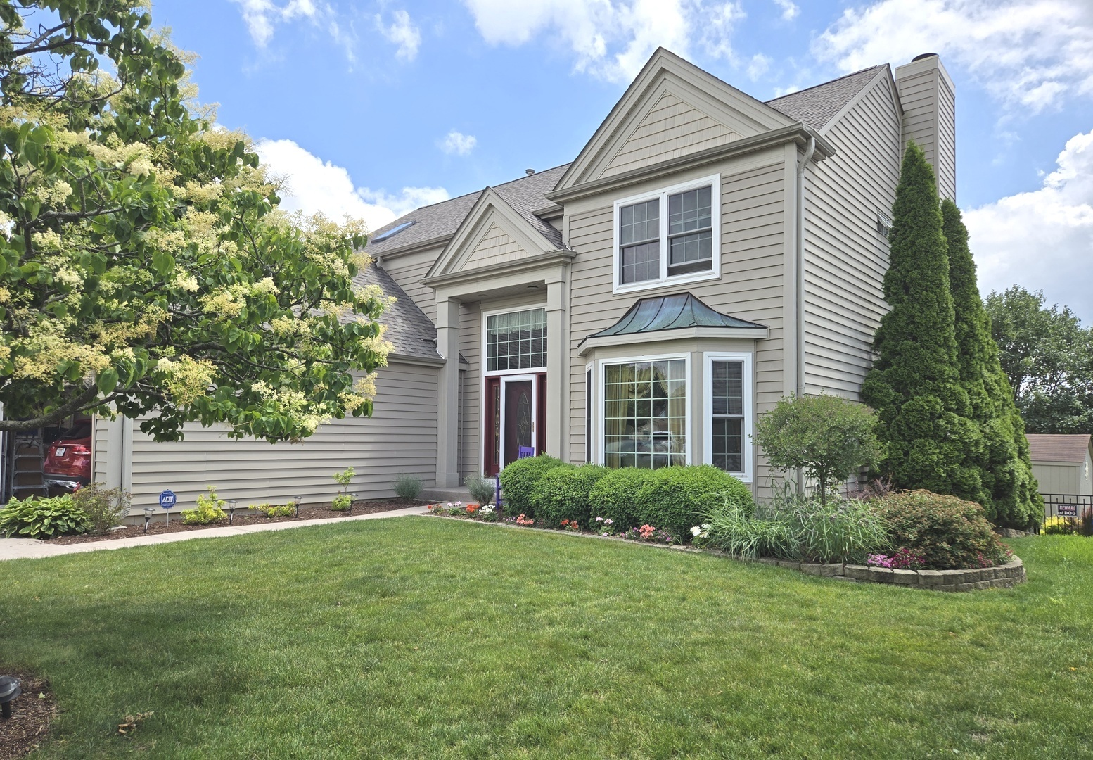 1825 Gleneagle Circle, Elgin, IL 60123