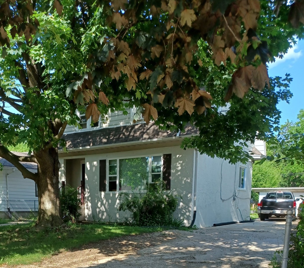 555 Lorraine Avenue, Waukegan, IL 60085