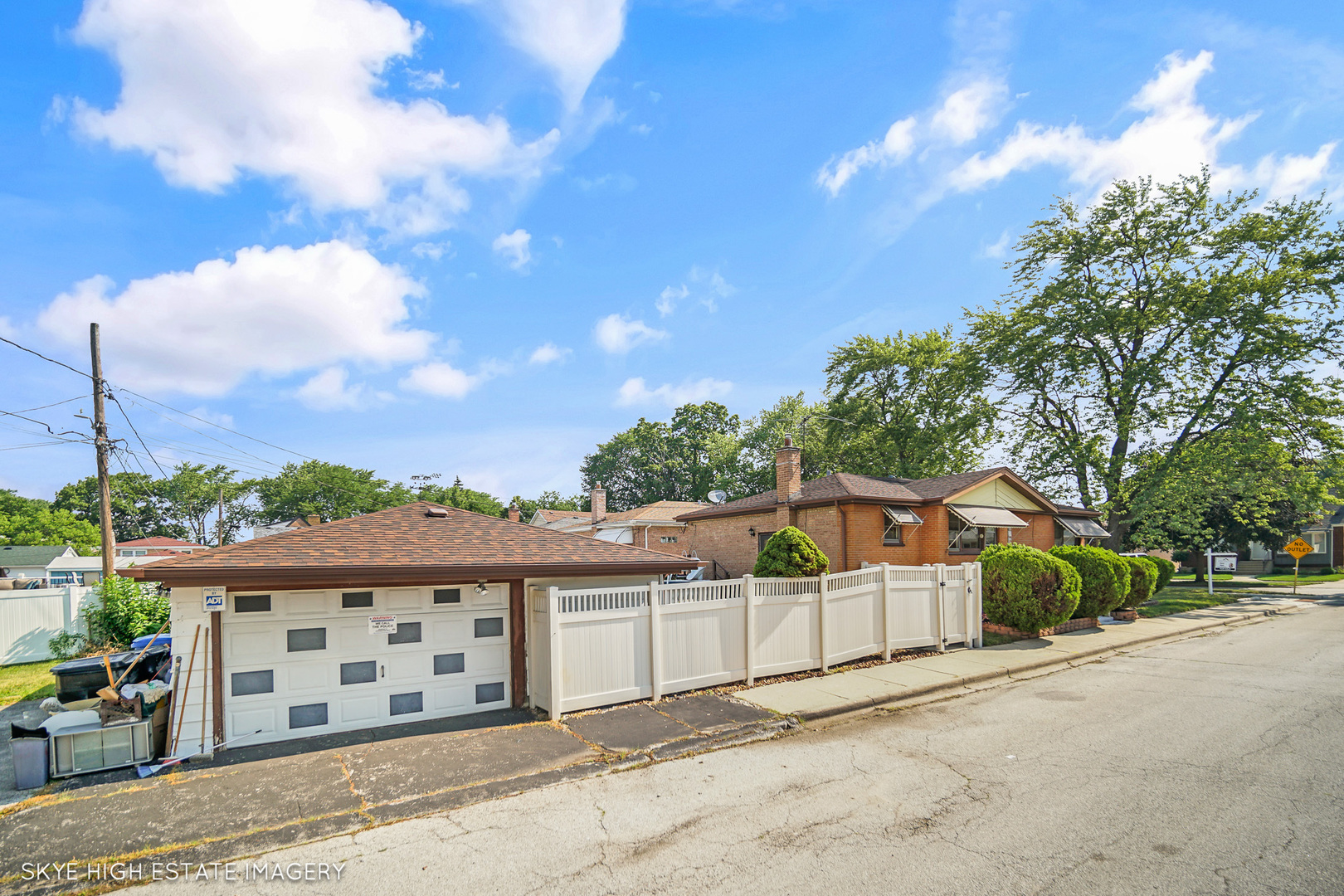 11258 S Trumbull Avenue, Chicago, IL 60655