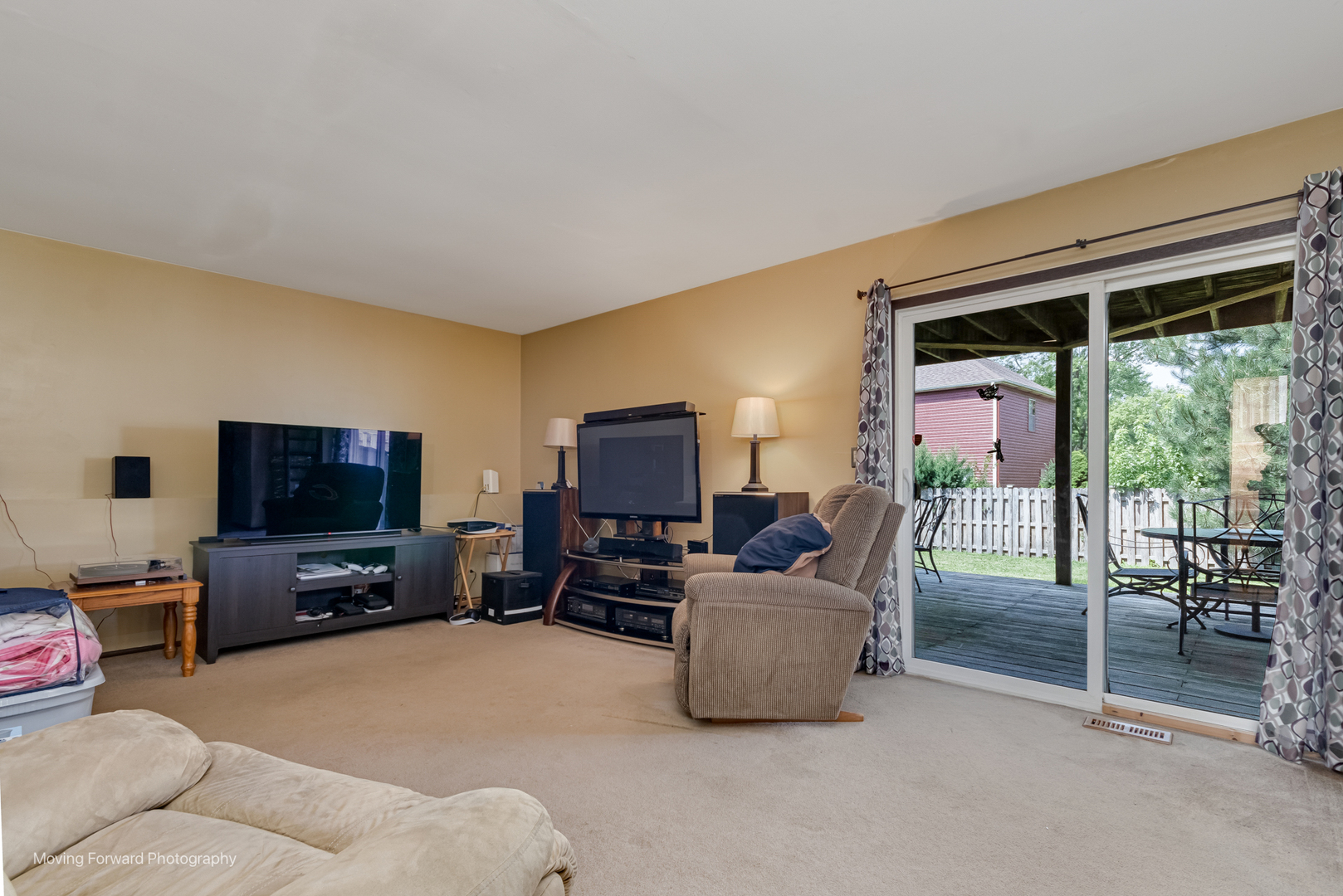 209 Campbell Drive, Bolingbrook, IL 60440