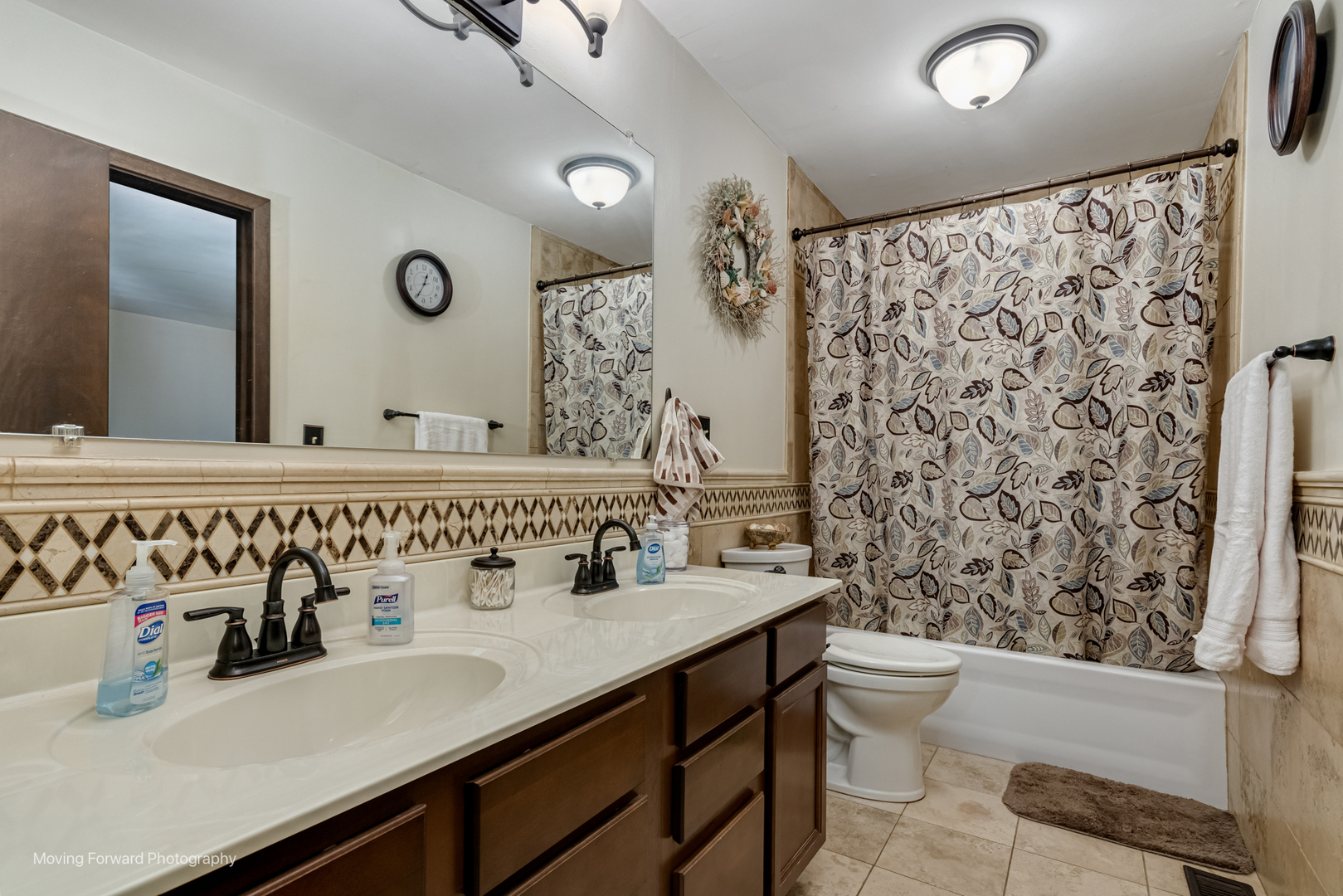 209 Campbell Drive, Bolingbrook, IL 60440