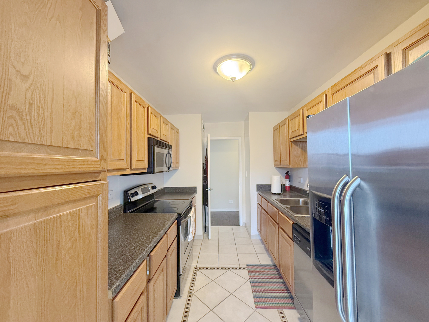 6301 N Sheridan Road #21E, Chicago, IL 60660