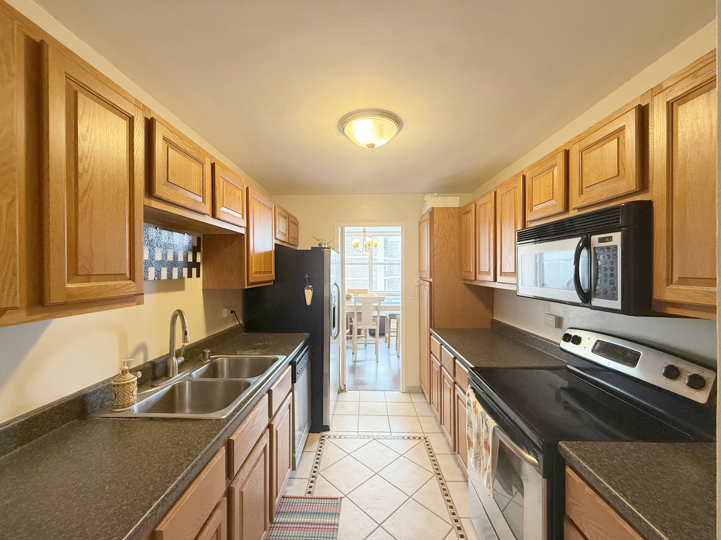 6301 N Sheridan Road #21E, Chicago, IL 60660