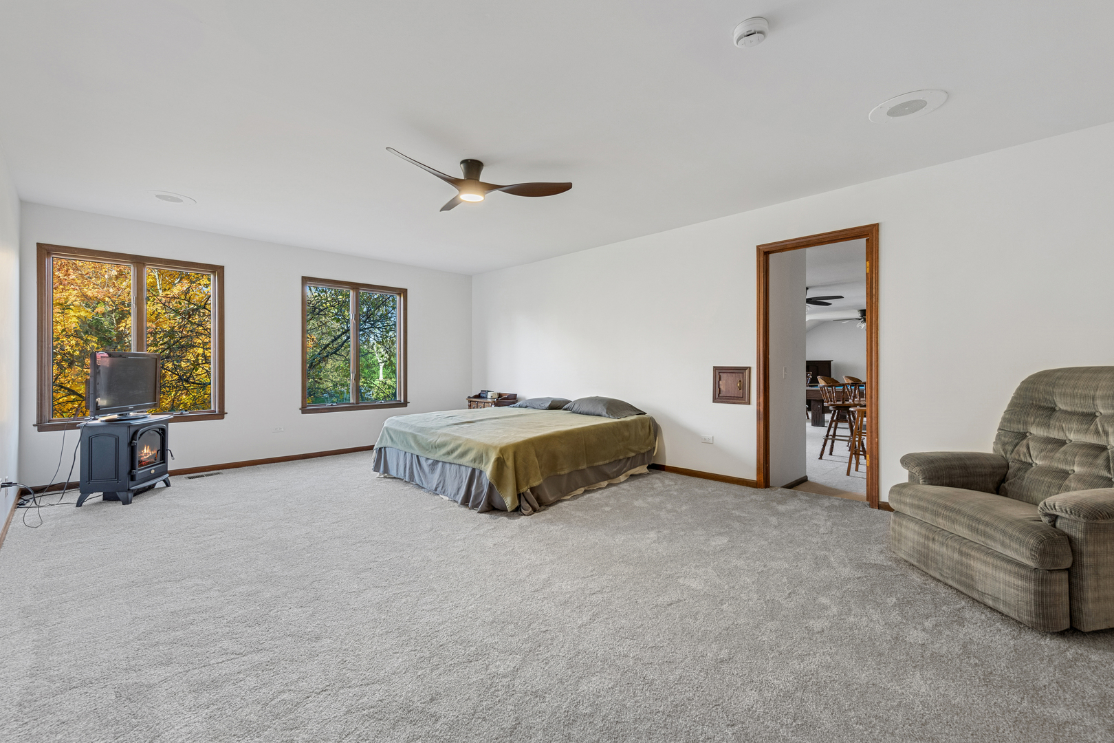 21839 Cambridge Drive, Kildeer, IL 60047