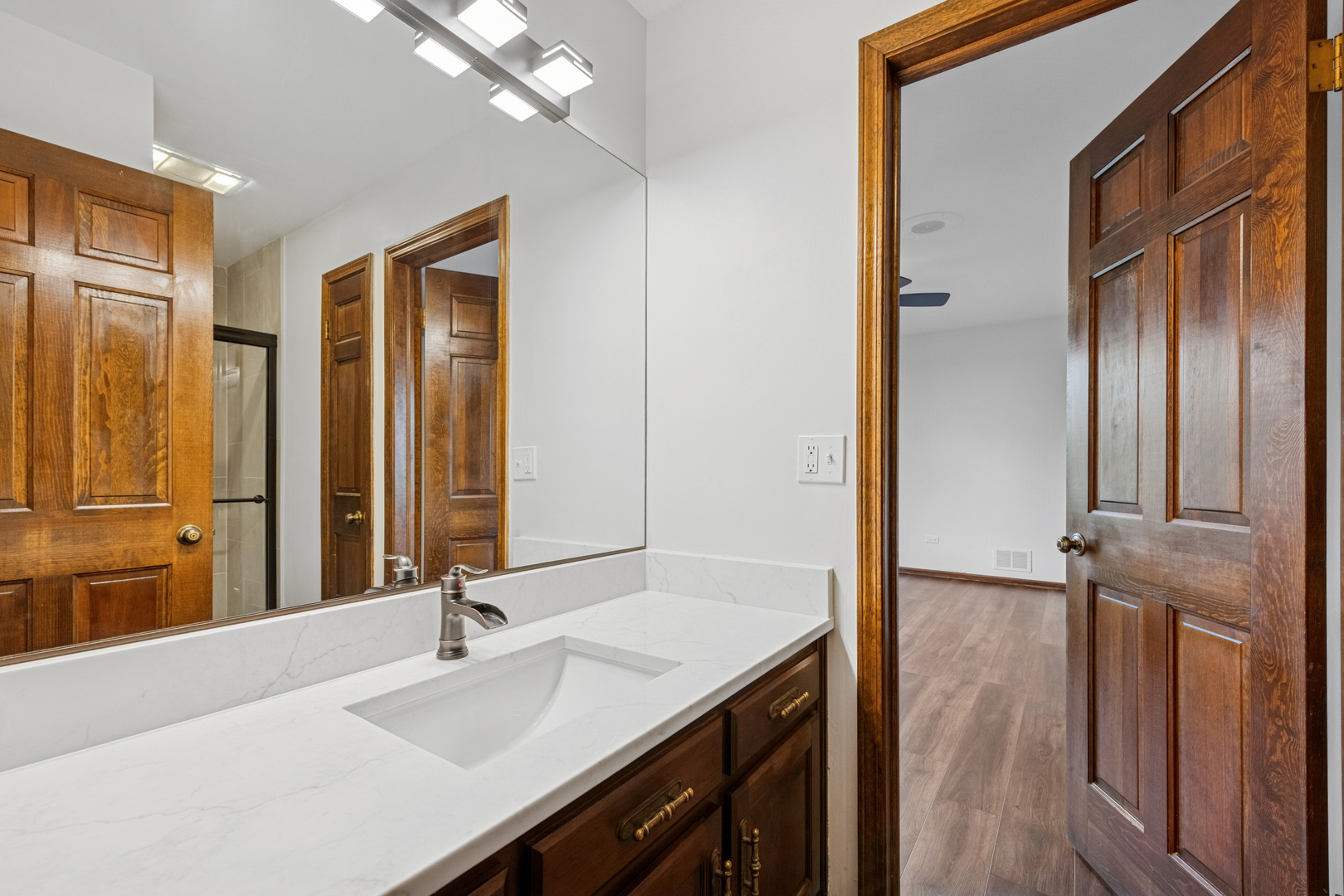 21839 Cambridge Drive, Kildeer, IL 60047