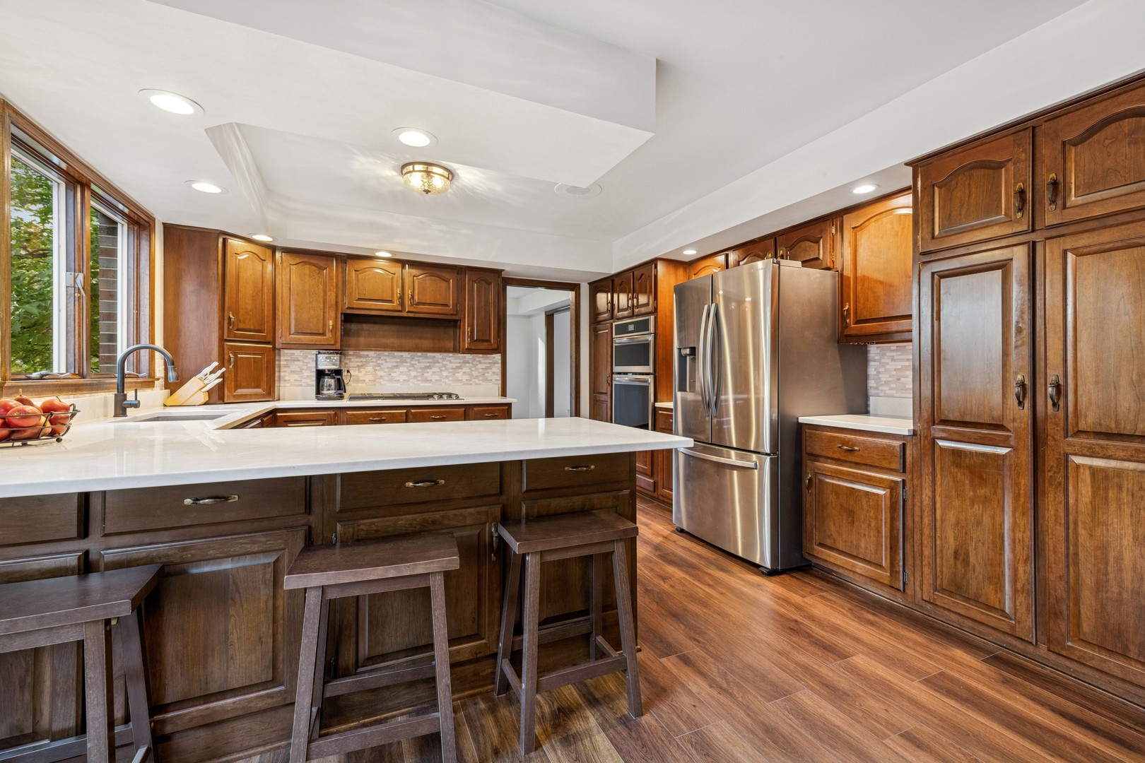 21839 Cambridge Drive, Kildeer, IL 60047