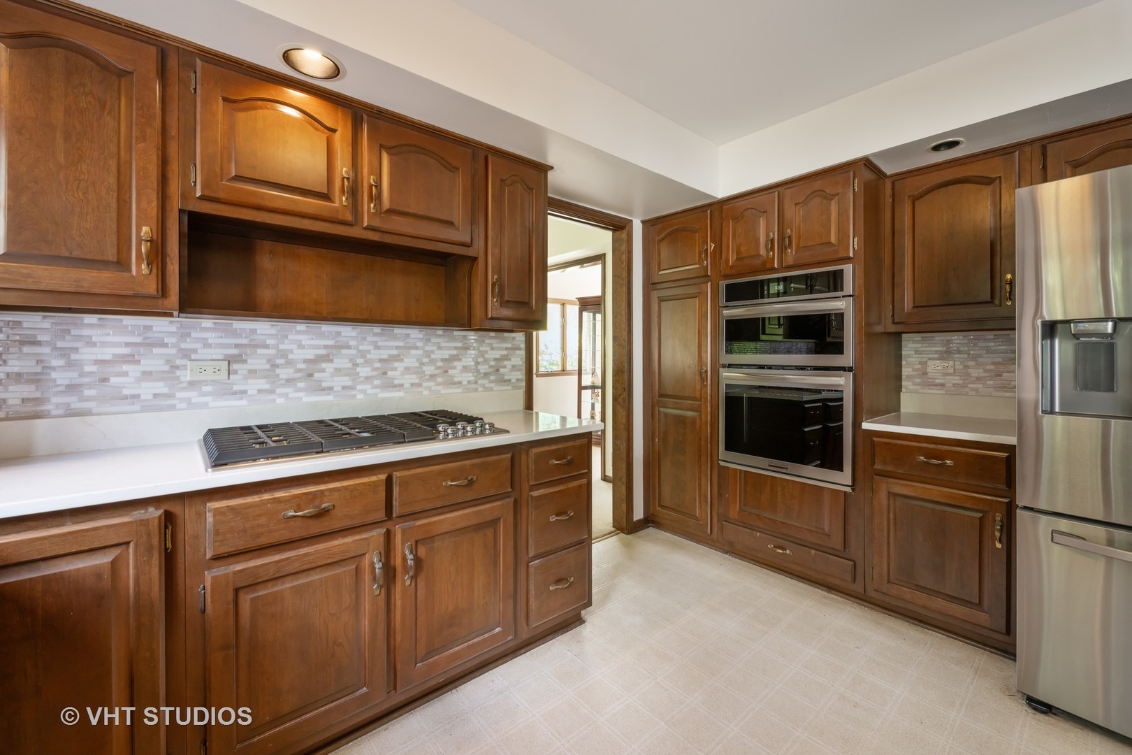 21839 Cambridge Drive, Kildeer, IL 60047