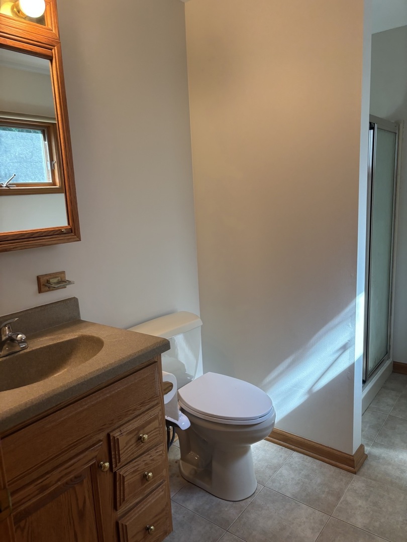 1019 W White Oak Street, Arlington Heights, IL 60005