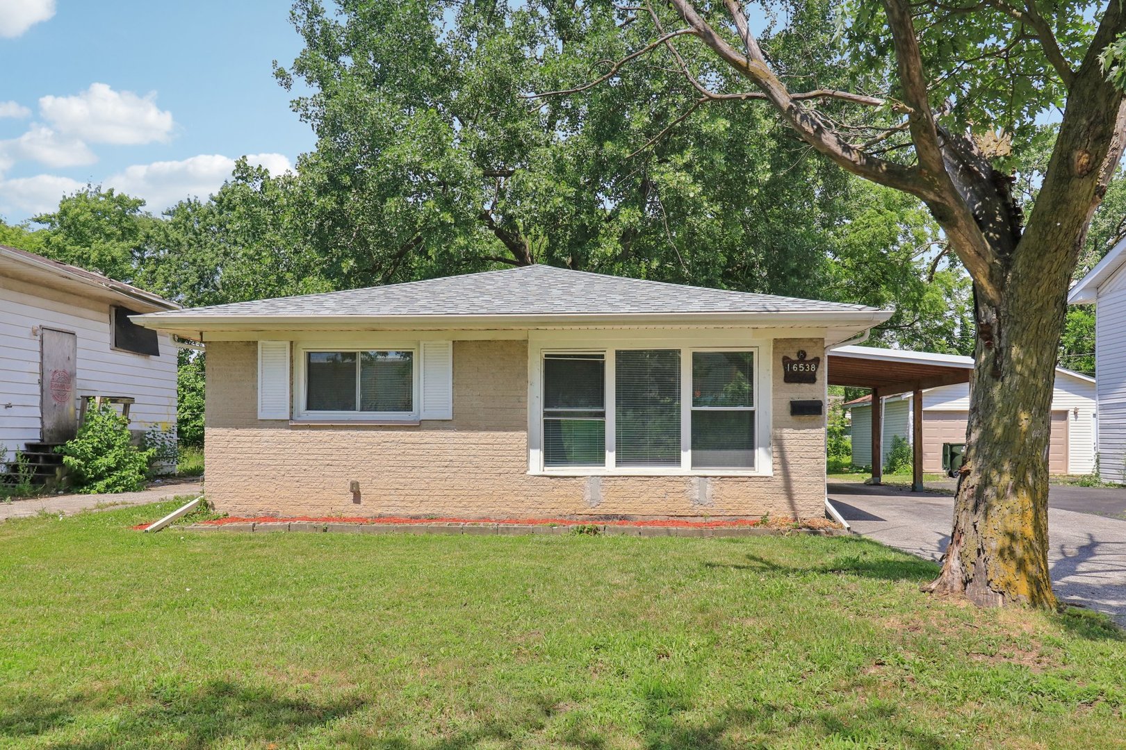 16538 Park Avenue, Markham, IL 60428