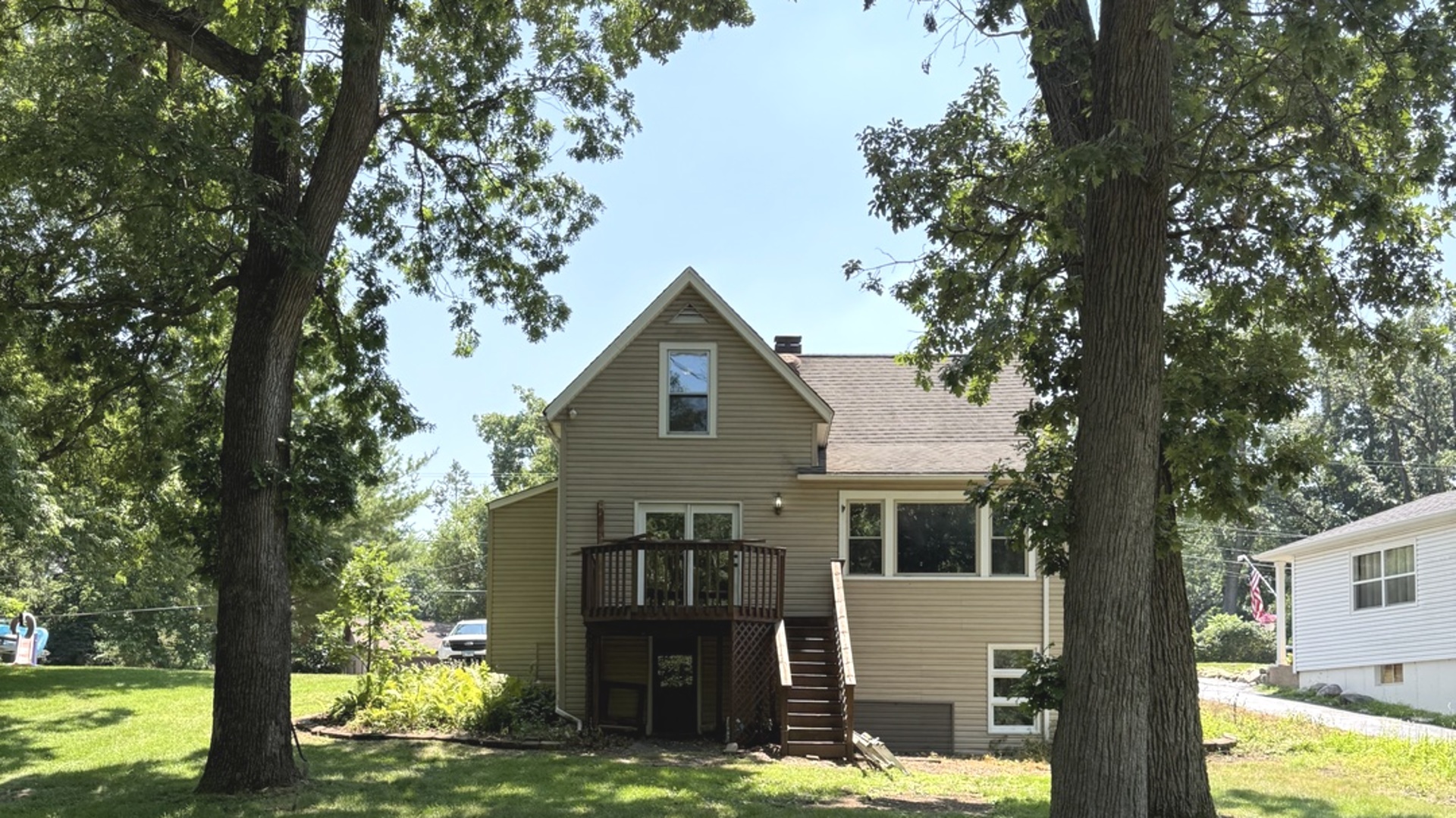 2016 Grove Lane, Cary, IL 60013