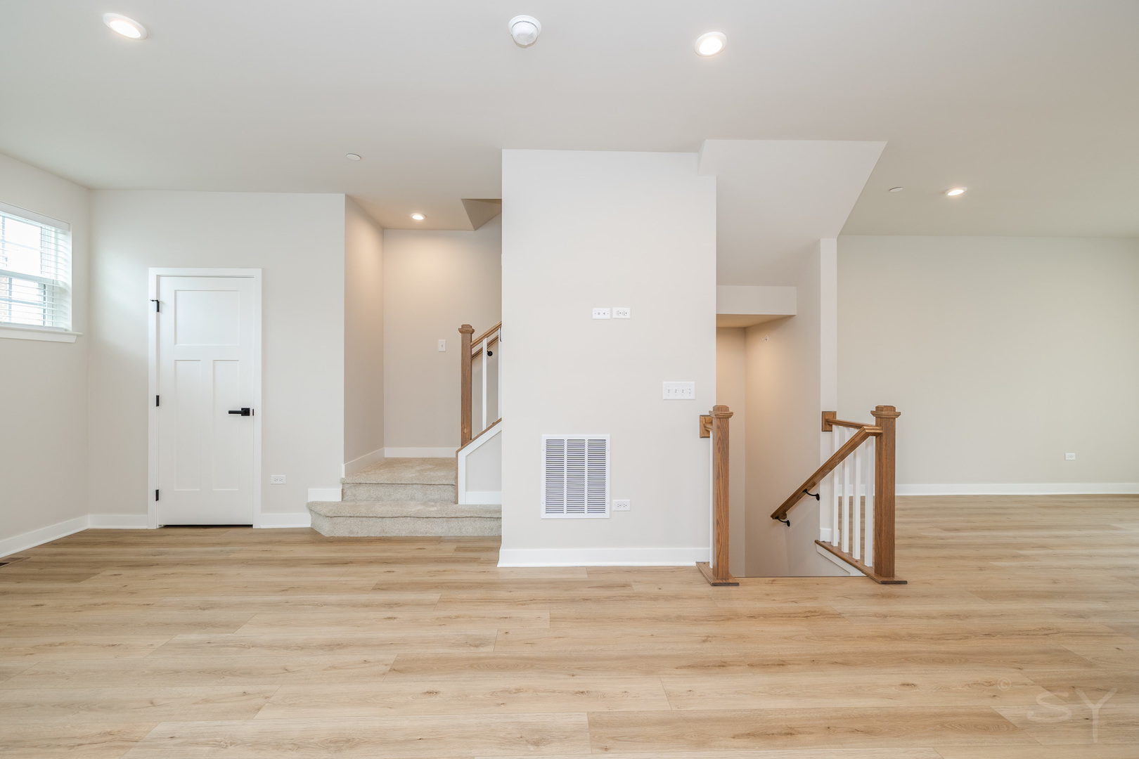 914 Jenkins Court, Wheeling, IL 60090