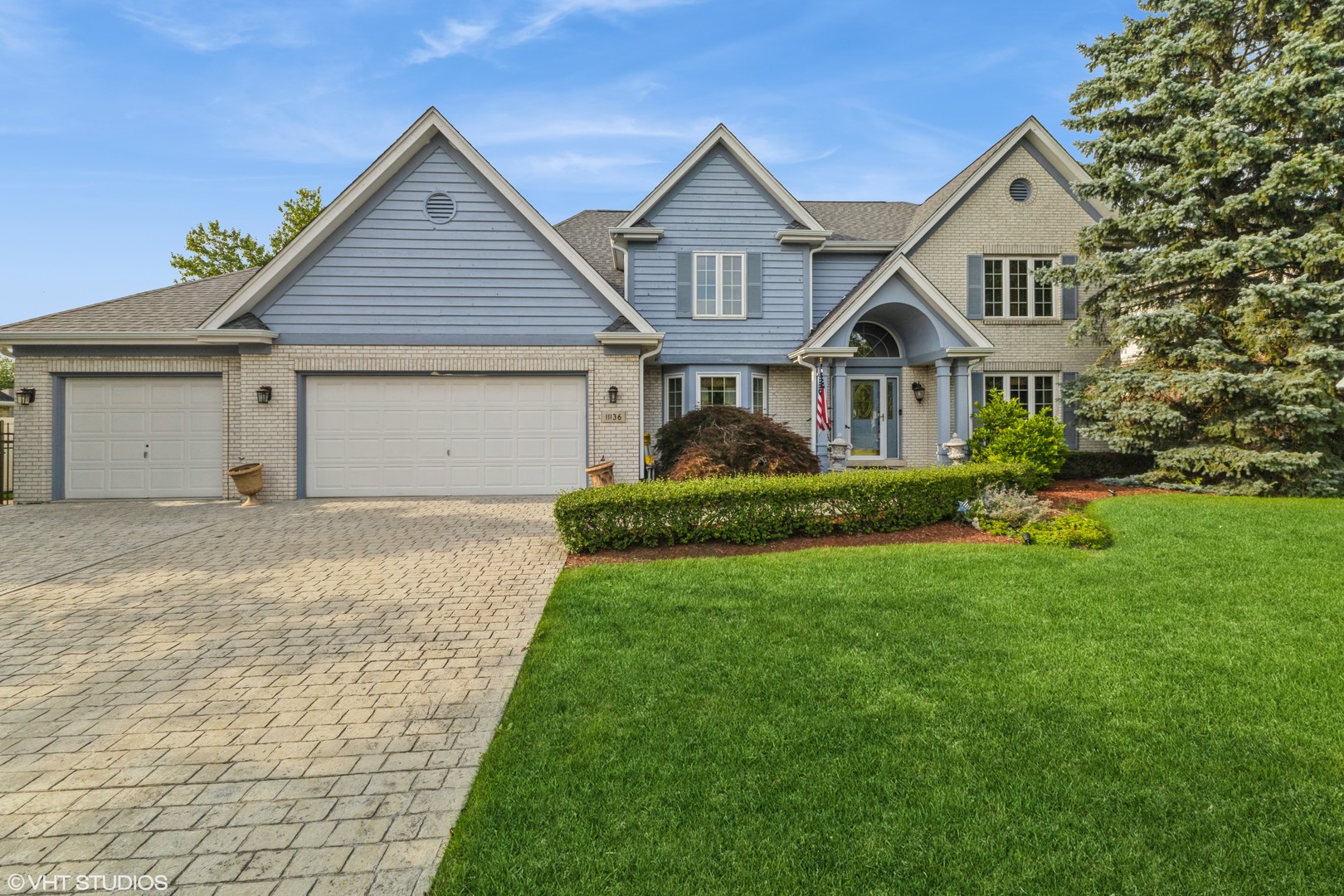 11136 Woodstock Drive, Orland Park, IL 60467