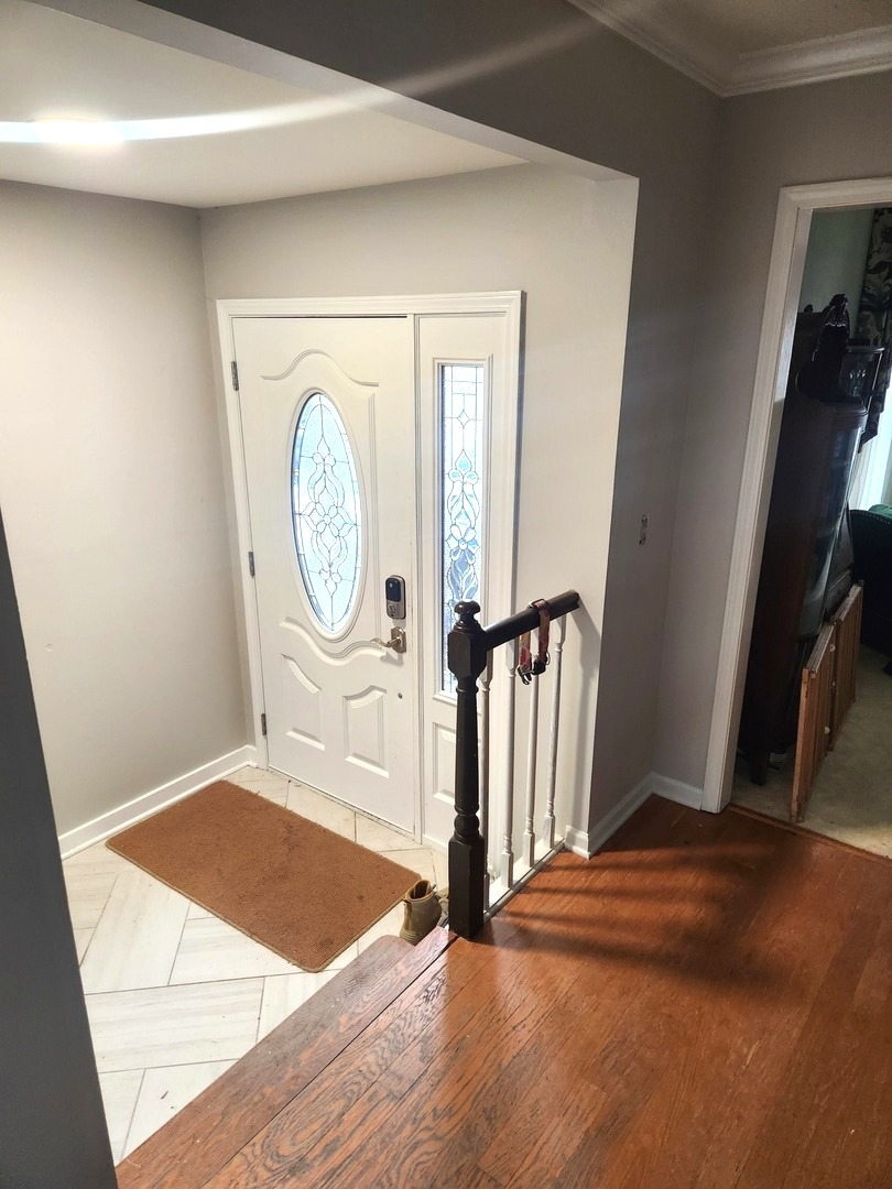 321 Carmelhead Lane, Schaumburg, IL 60193