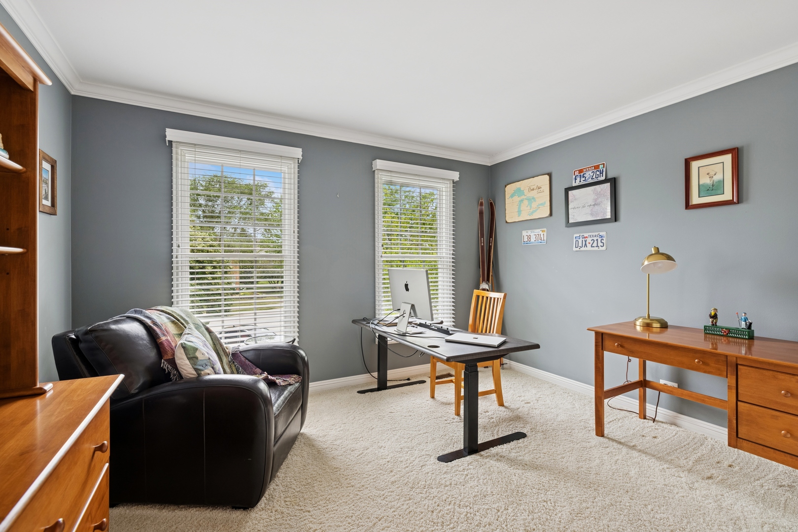 1219 N Lakeview Court, Palatine, IL 60067