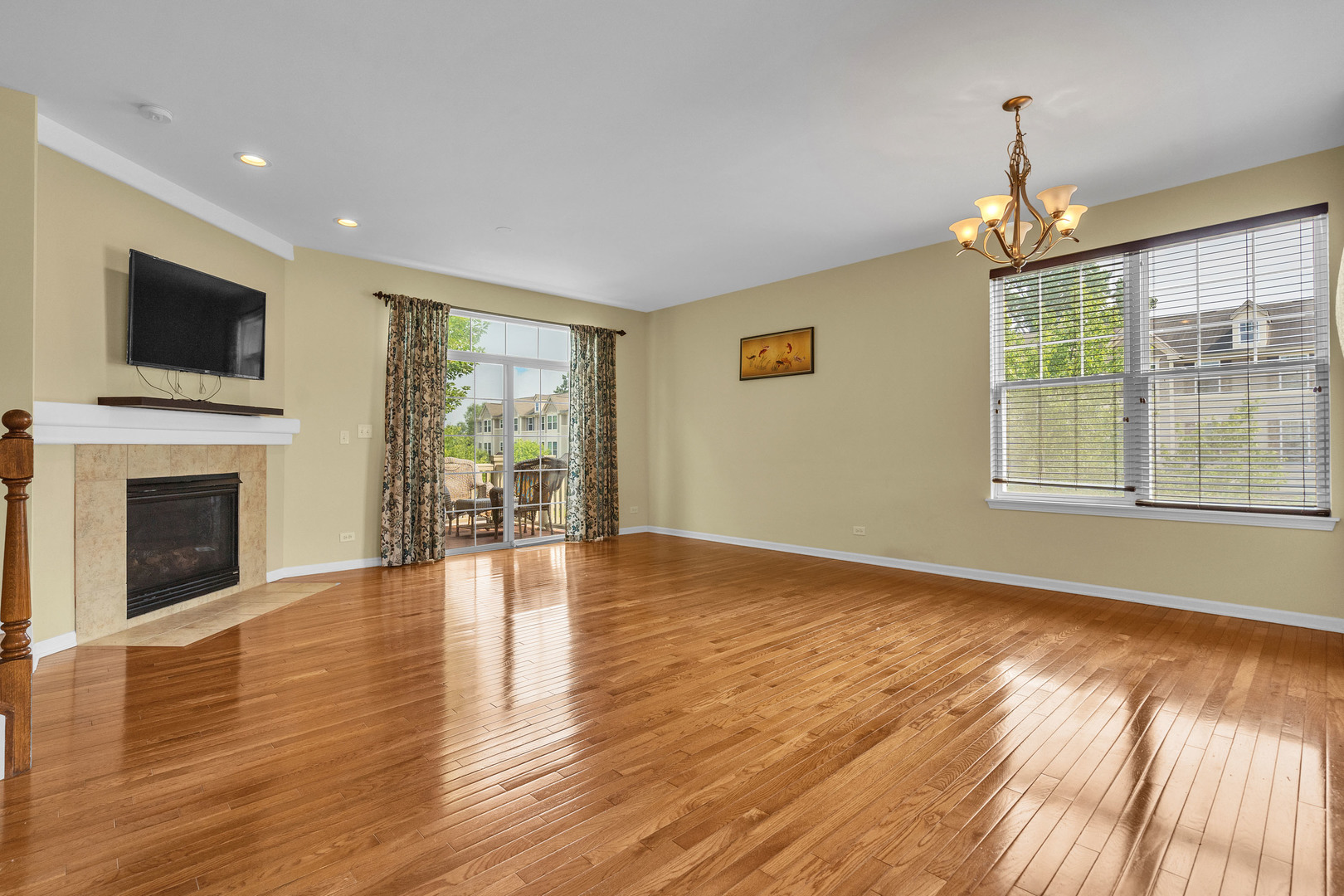 3450 Bradbury Circle, Aurora, IL 60504