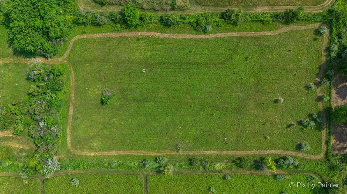 29648 S State Line Road, Beecher, IL 60401