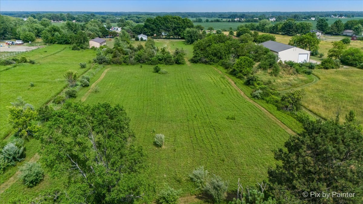 29648 S State Line Road, Beecher, IL 60401