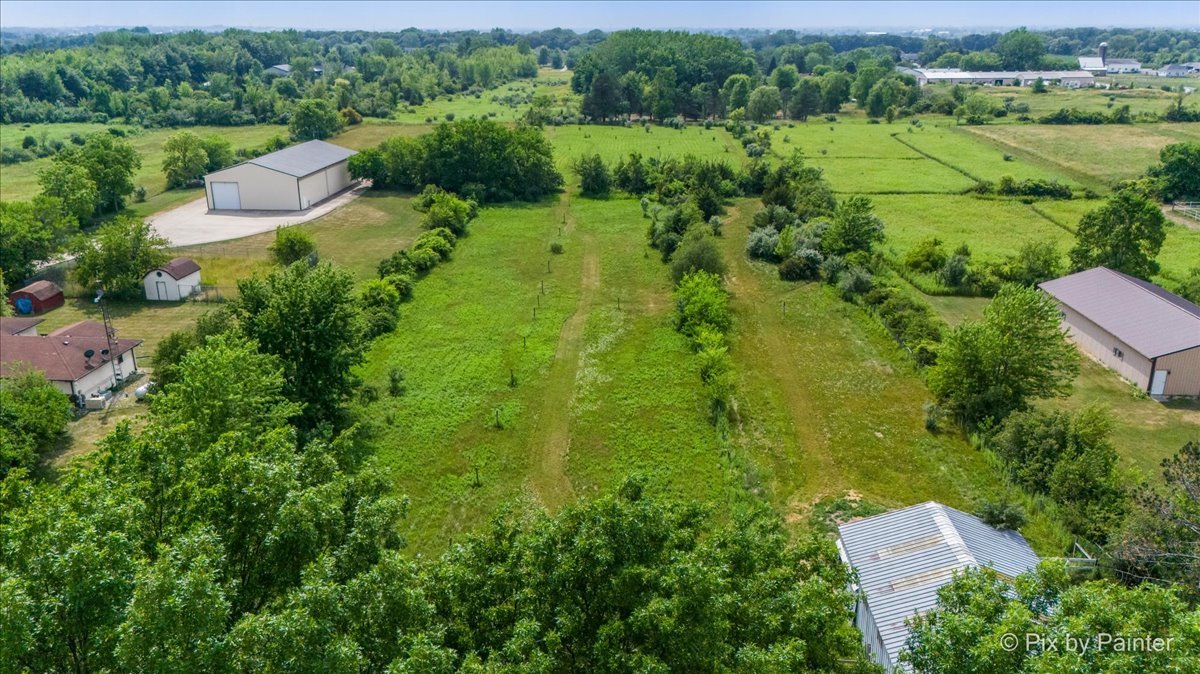 29648 S State Line Road, Beecher, IL 60401
