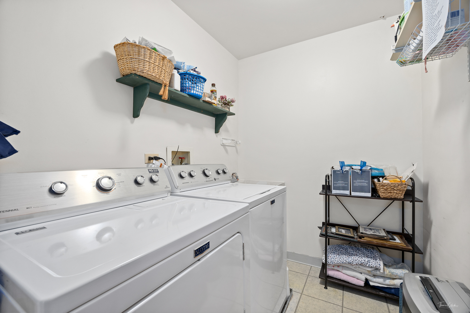 8020 Barrymore Drive, Darien, IL 60561