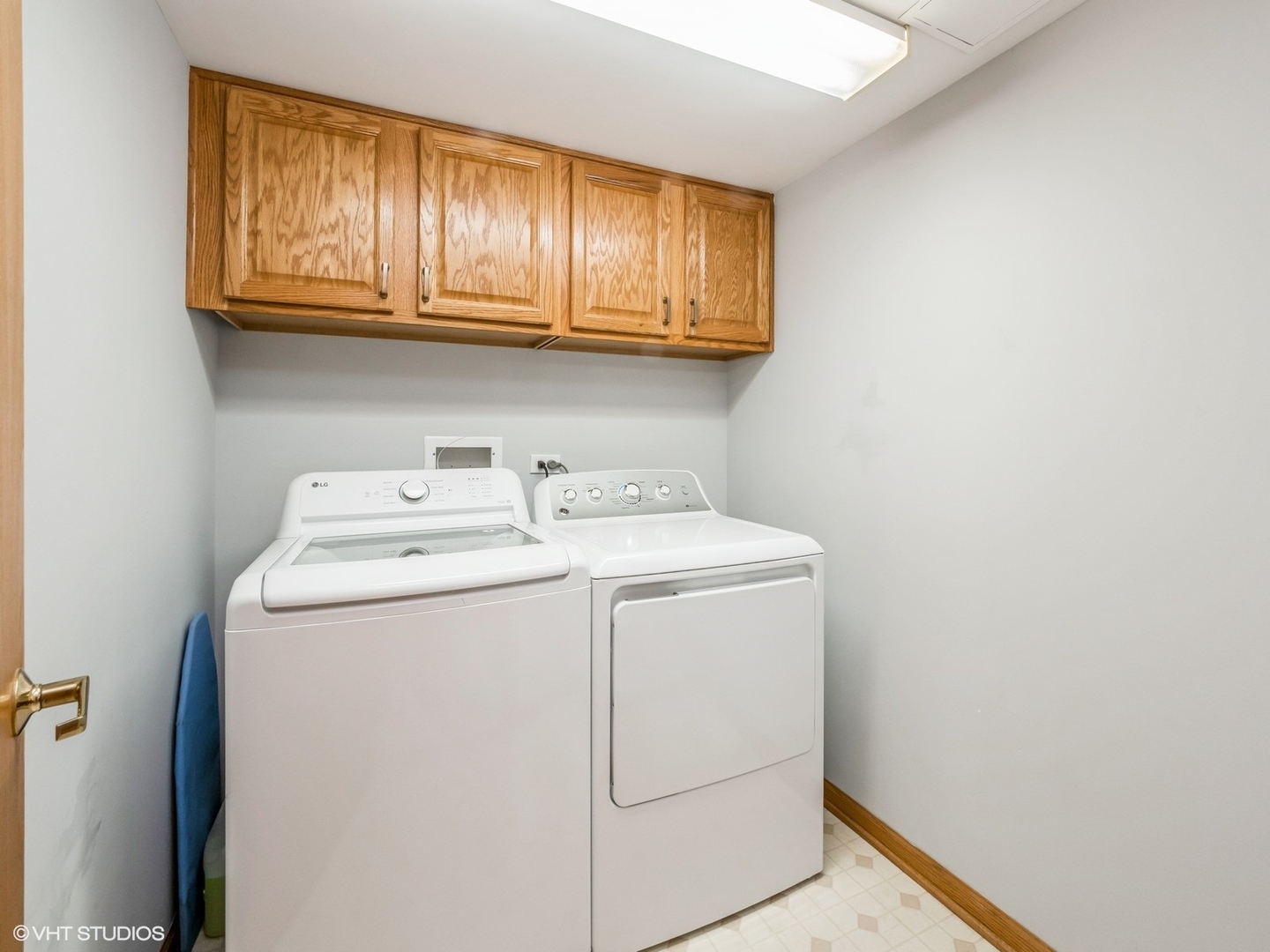 11 S Wille Street #201, Mount Prospect, IL 60056