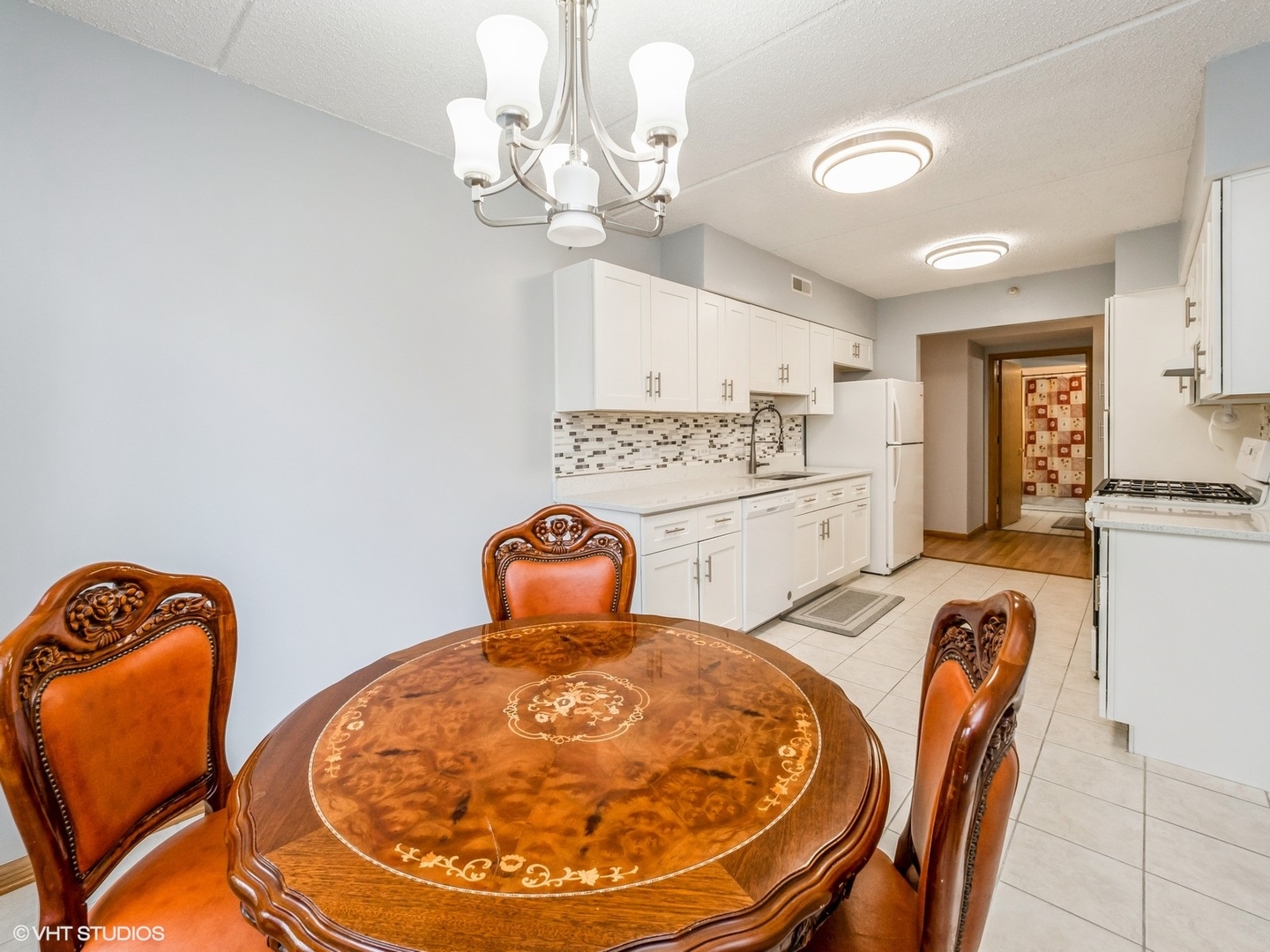 11 S Wille Street #201, Mount Prospect, IL 60056