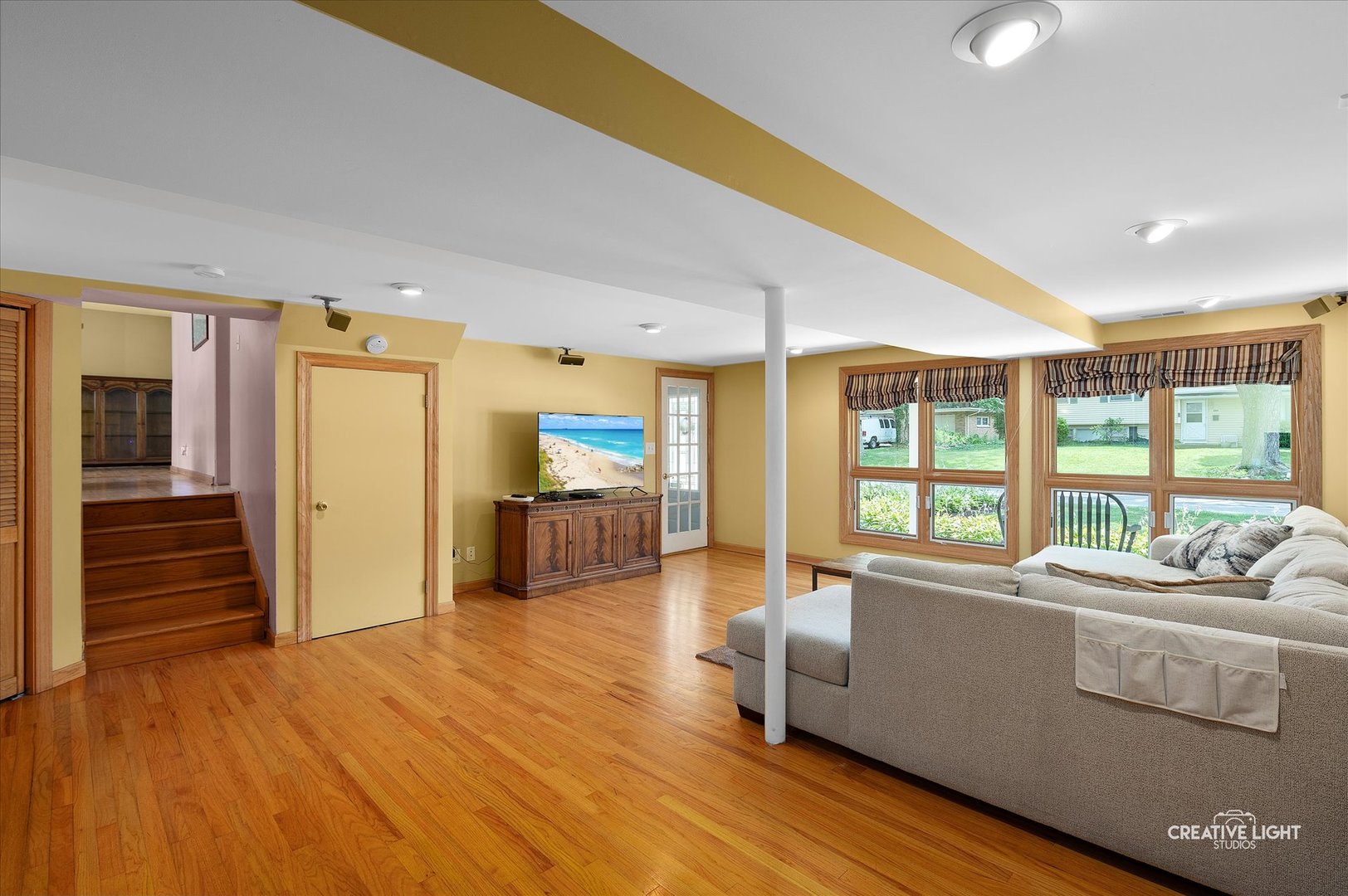 225 Elmwood Drive, Naperville, IL 60540