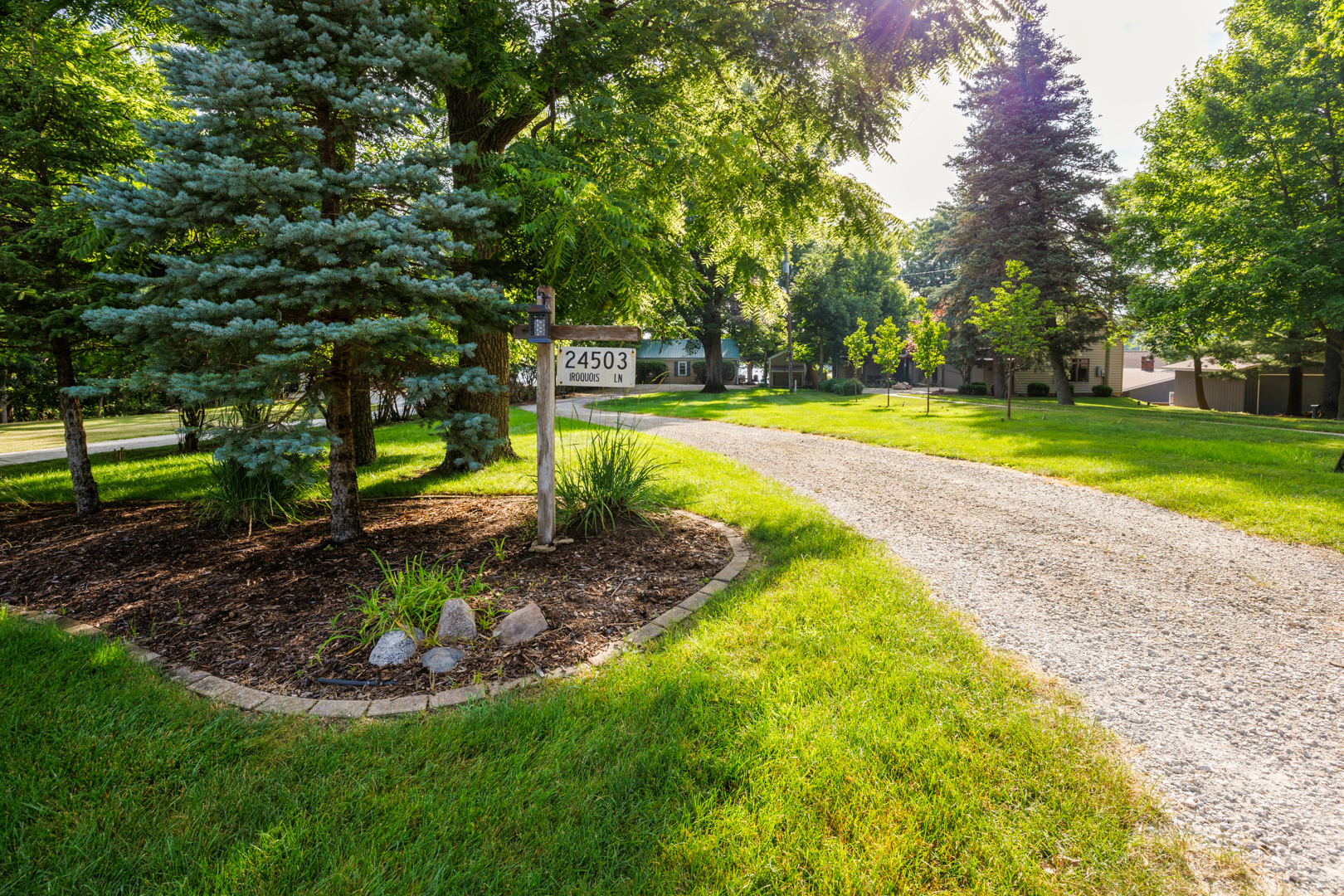 24503 Iroquois Lane, Hudson, IL 61748