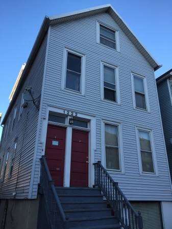 1222 W Diversey Parkway #1, Chicago, IL 60614