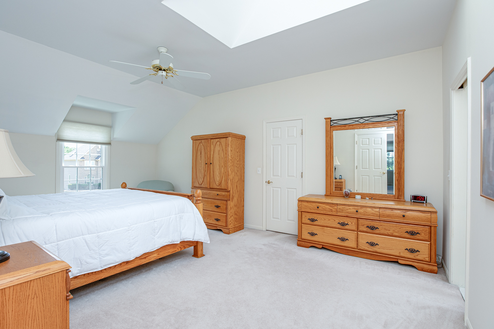 857 Meadowlark Drive, West Chicago, IL 60185