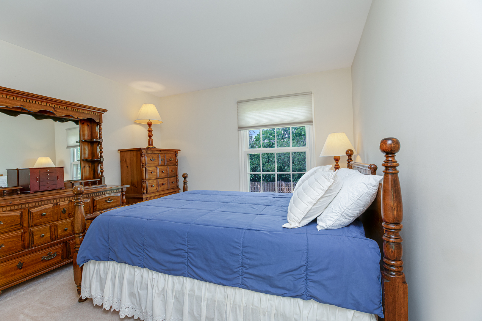 857 Meadowlark Drive, West Chicago, IL 60185